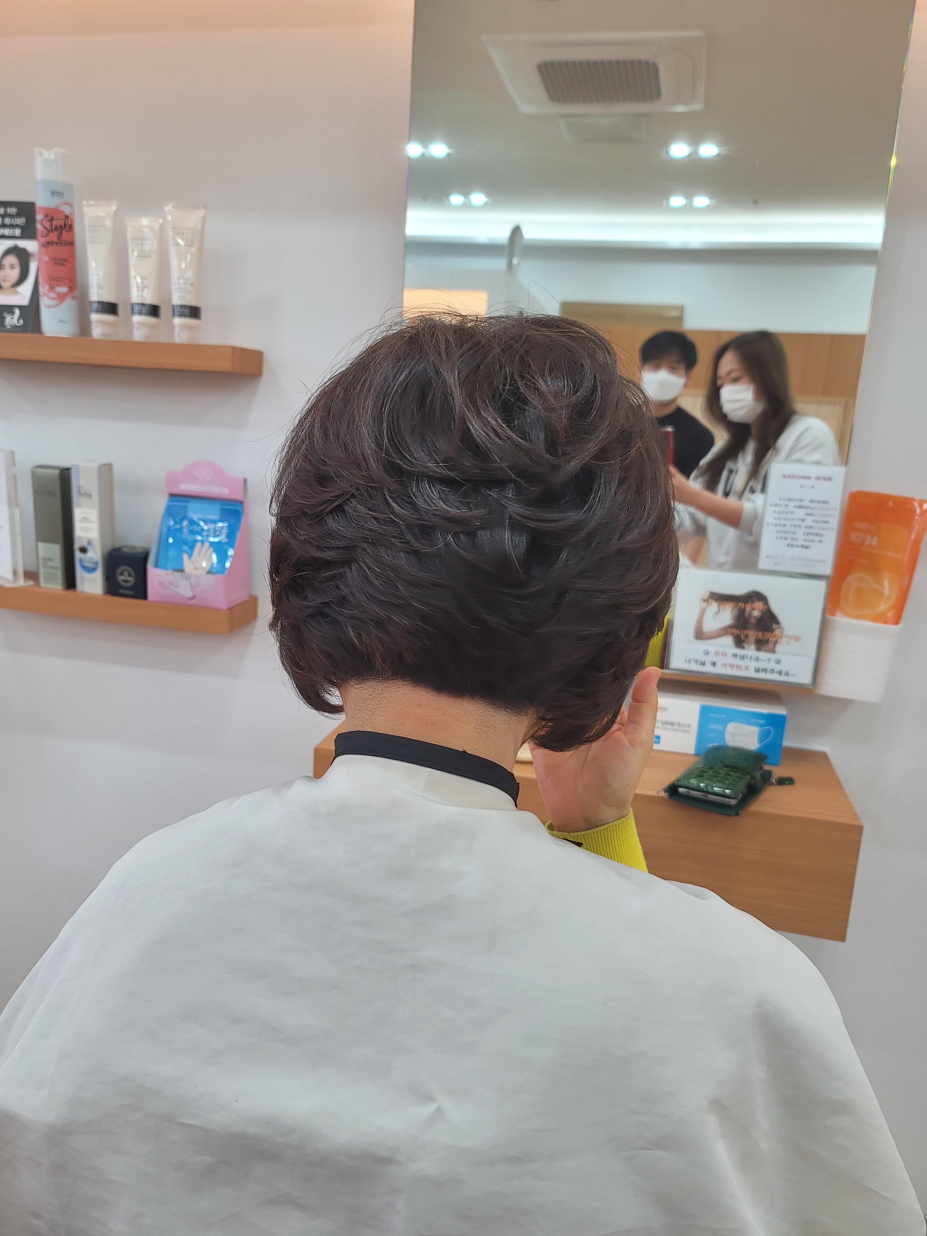 제이앤케이헤어 내부 또는 관련 모습