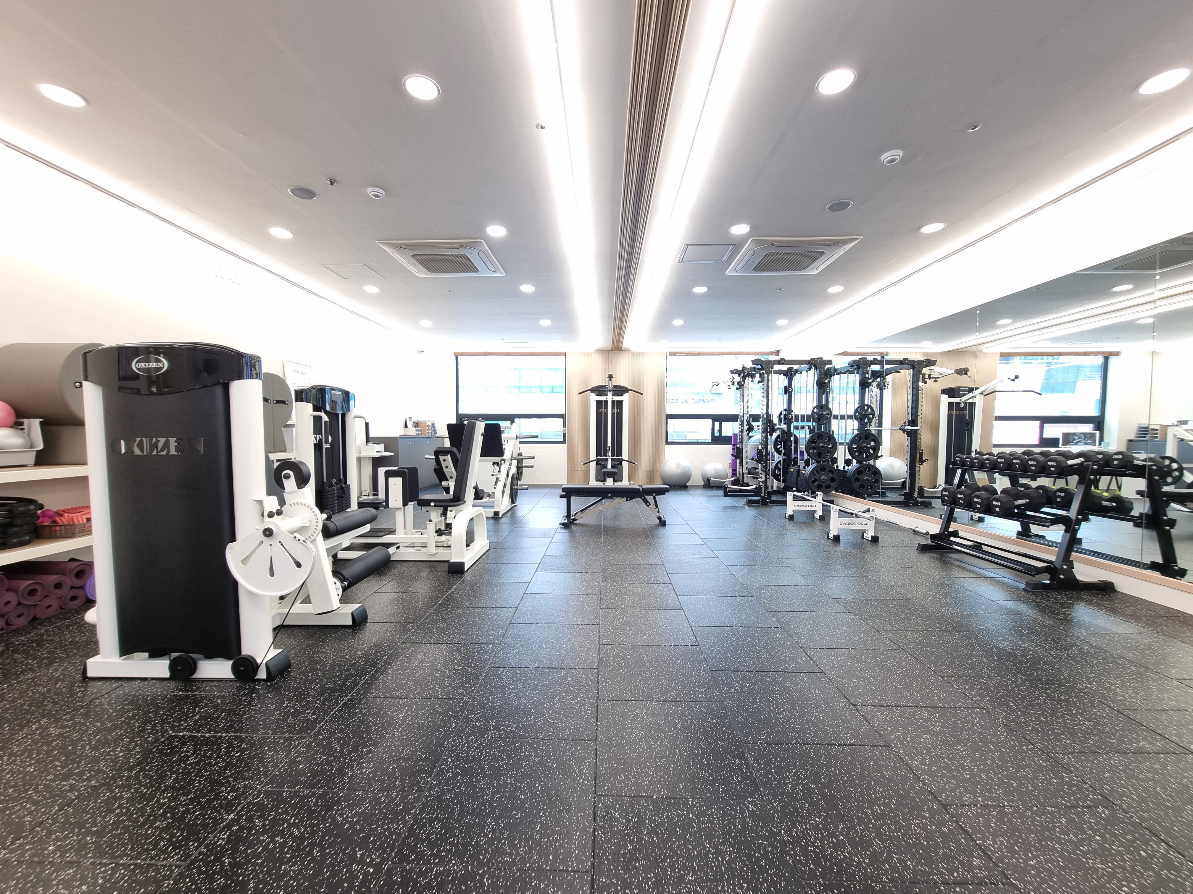 더바디랩PT&필라테스