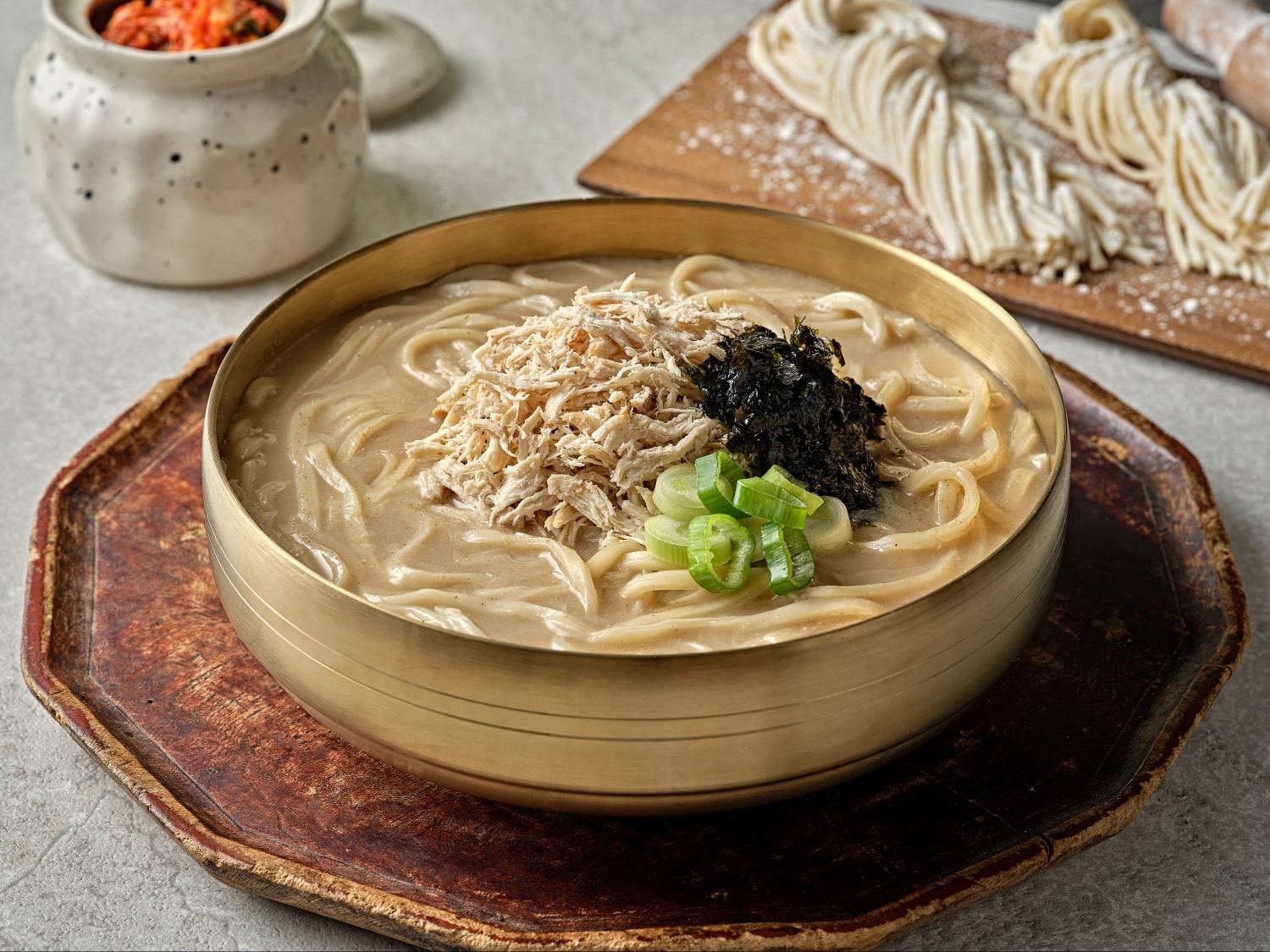교동닭칼국수 평택법원점
