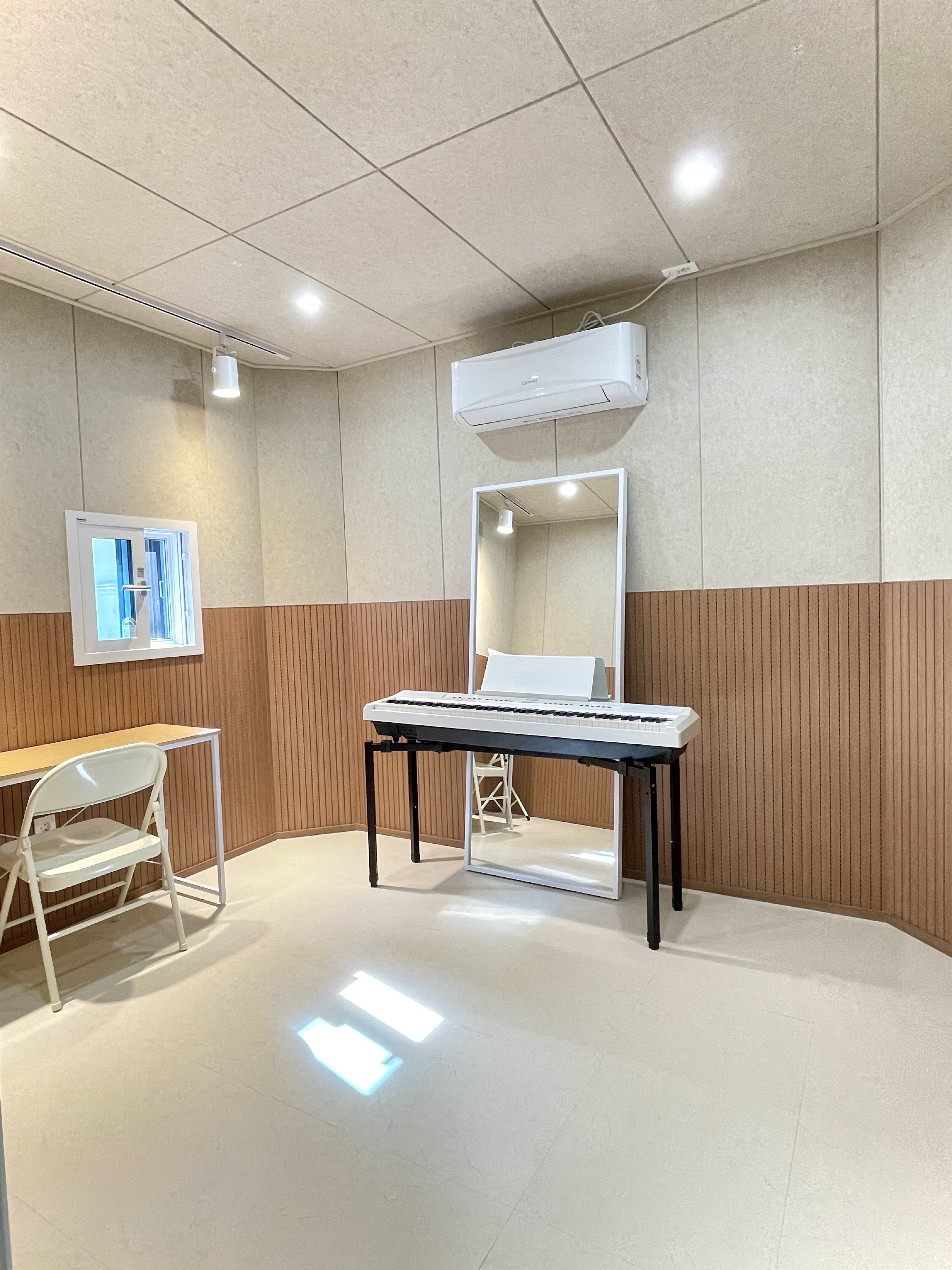 1번째 스튜디오 사진