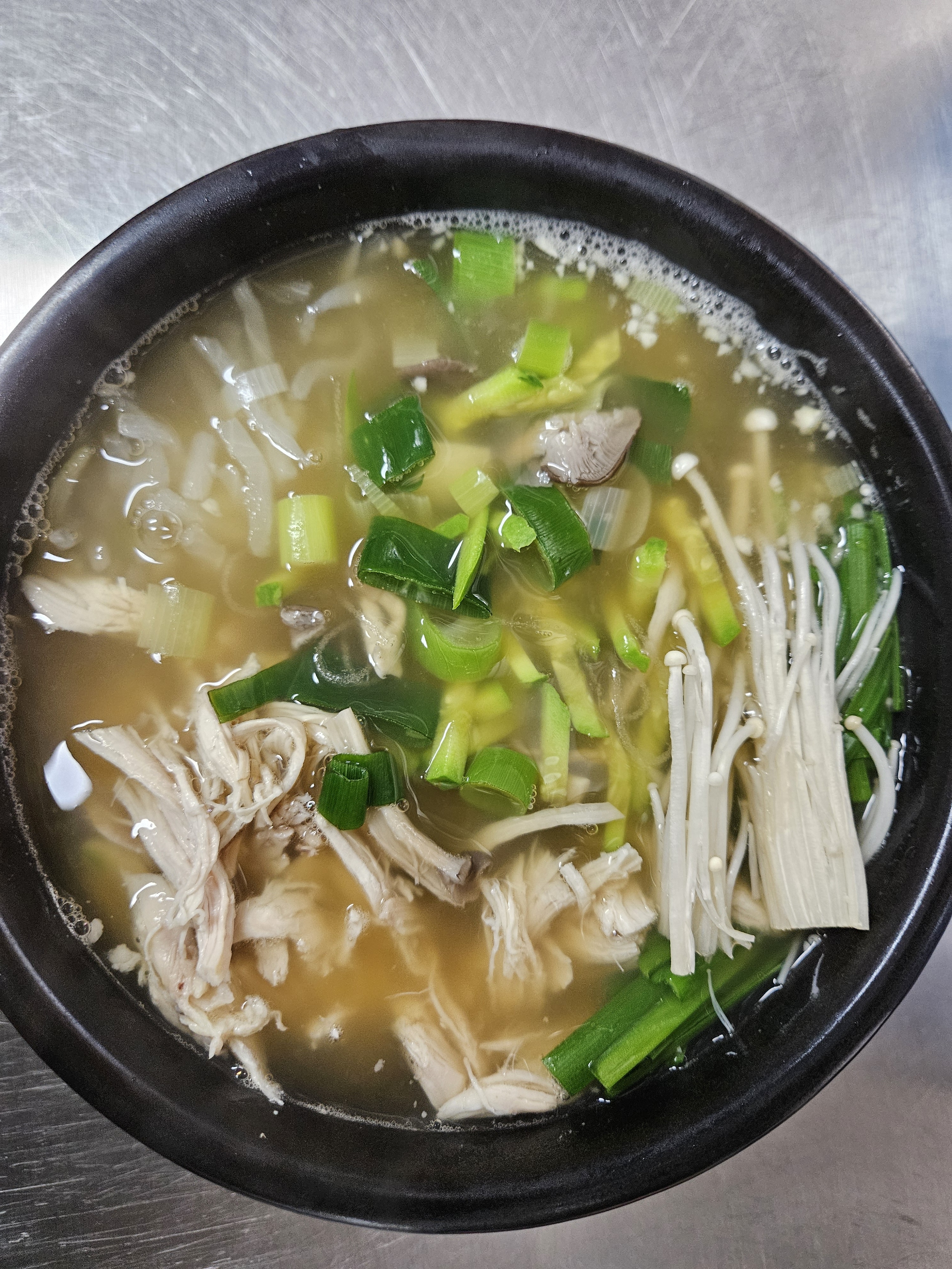 한울 닭한마리칼국수