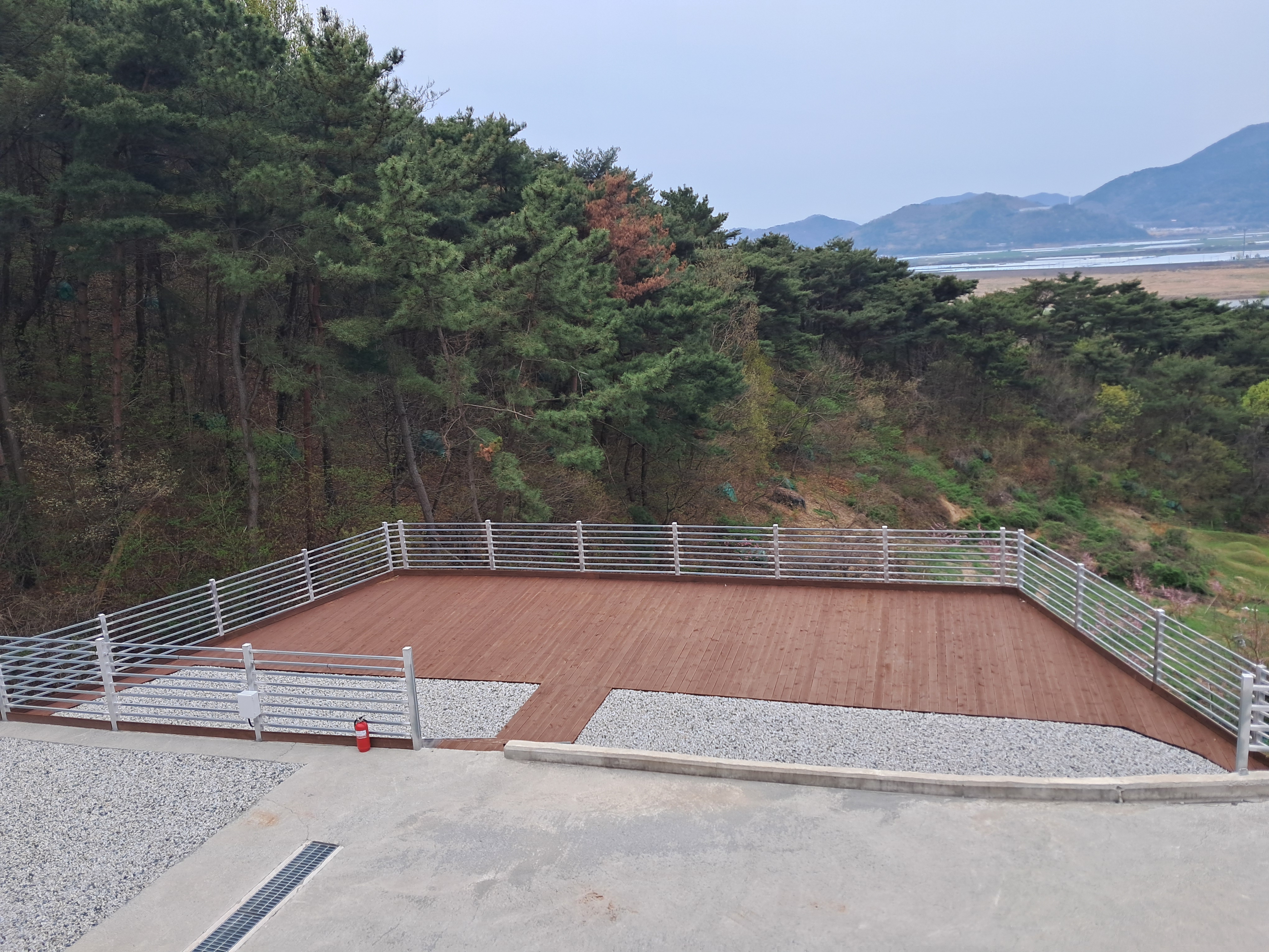 활주로 야영장