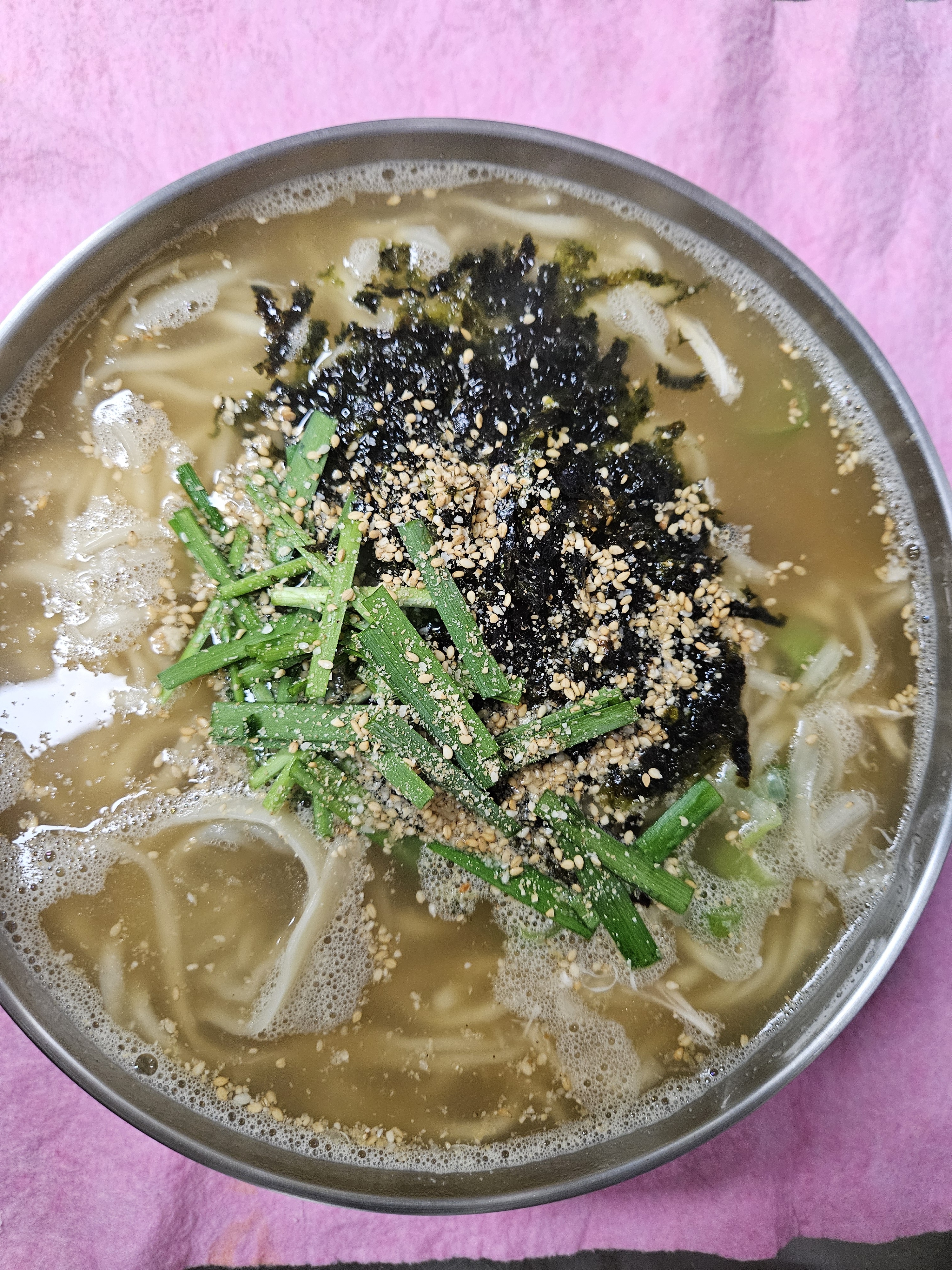 한울 닭한마리칼국수