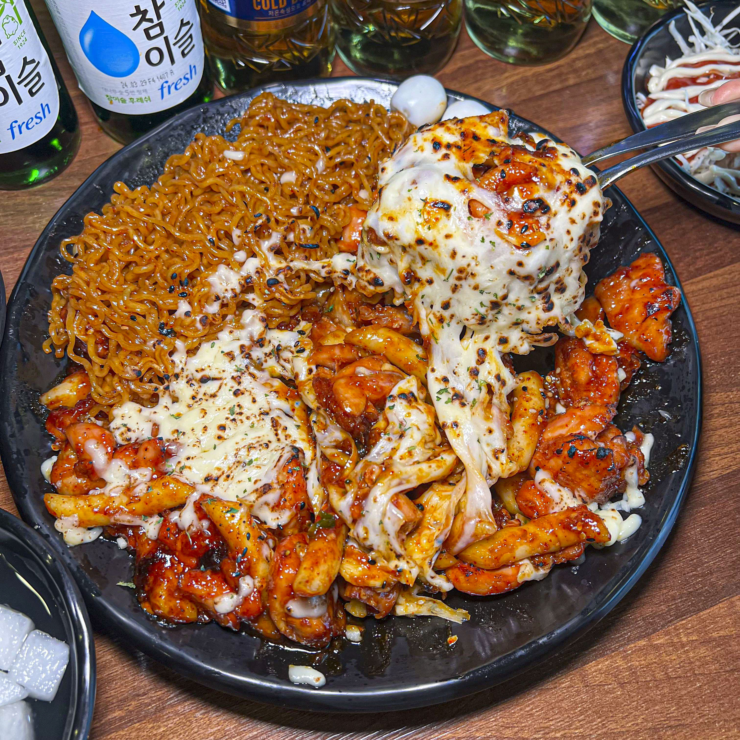 꼬꼬아찌 숯불치킨 강남점