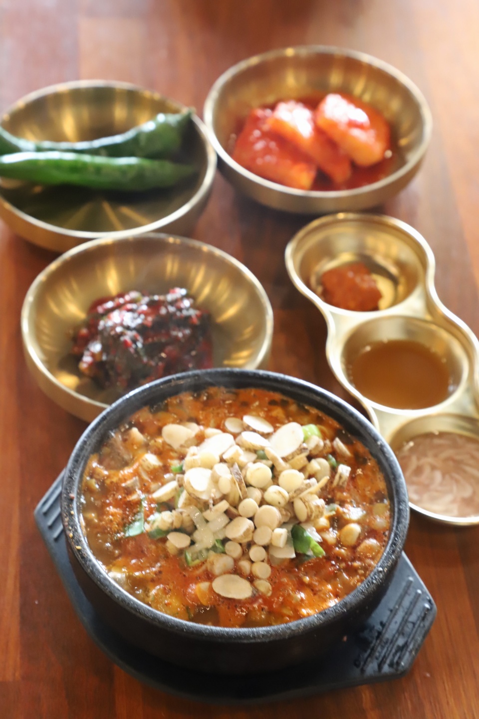 얼큰 보양더덕순대국