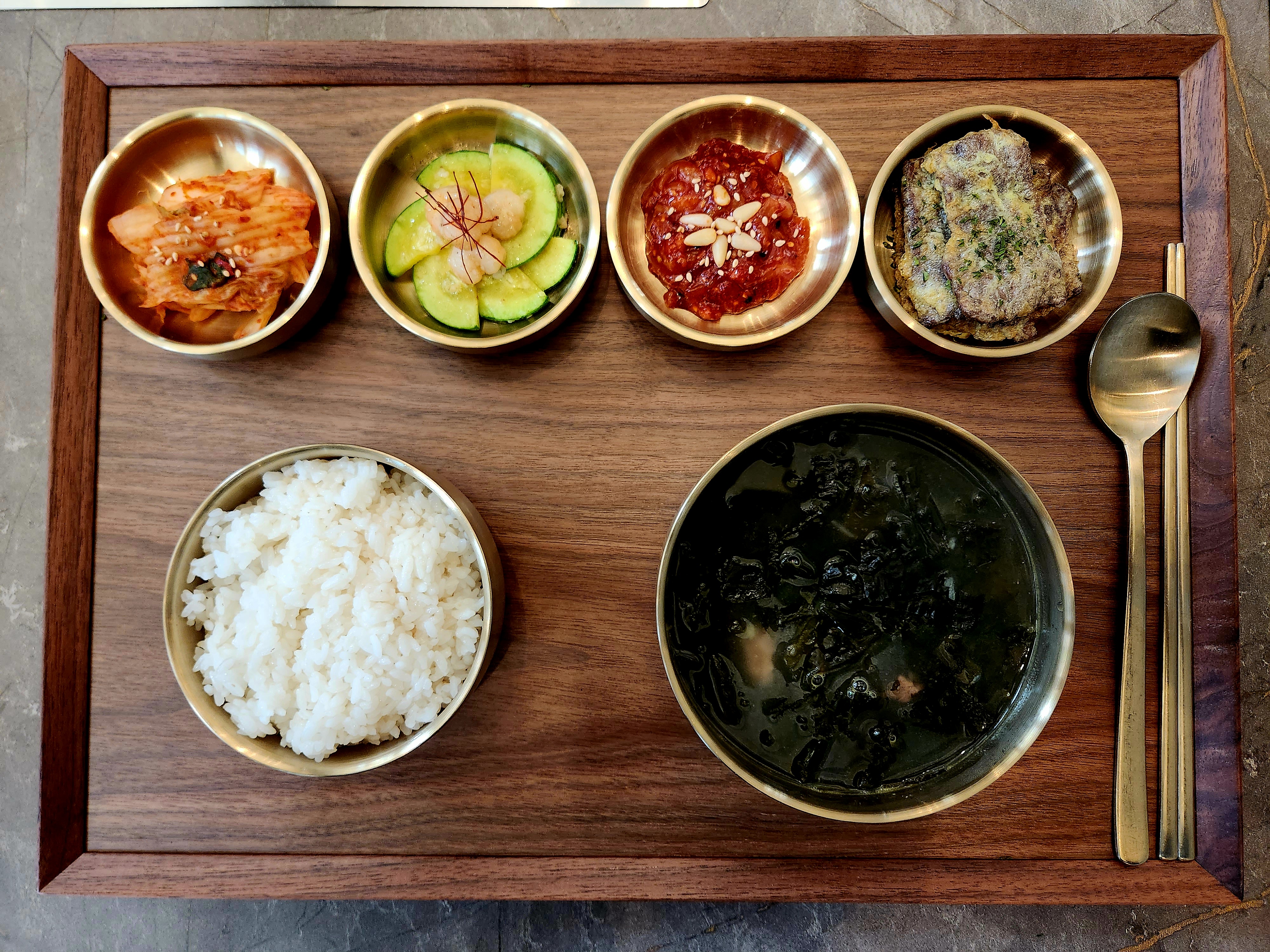 청담한우 진주혁신도시본점