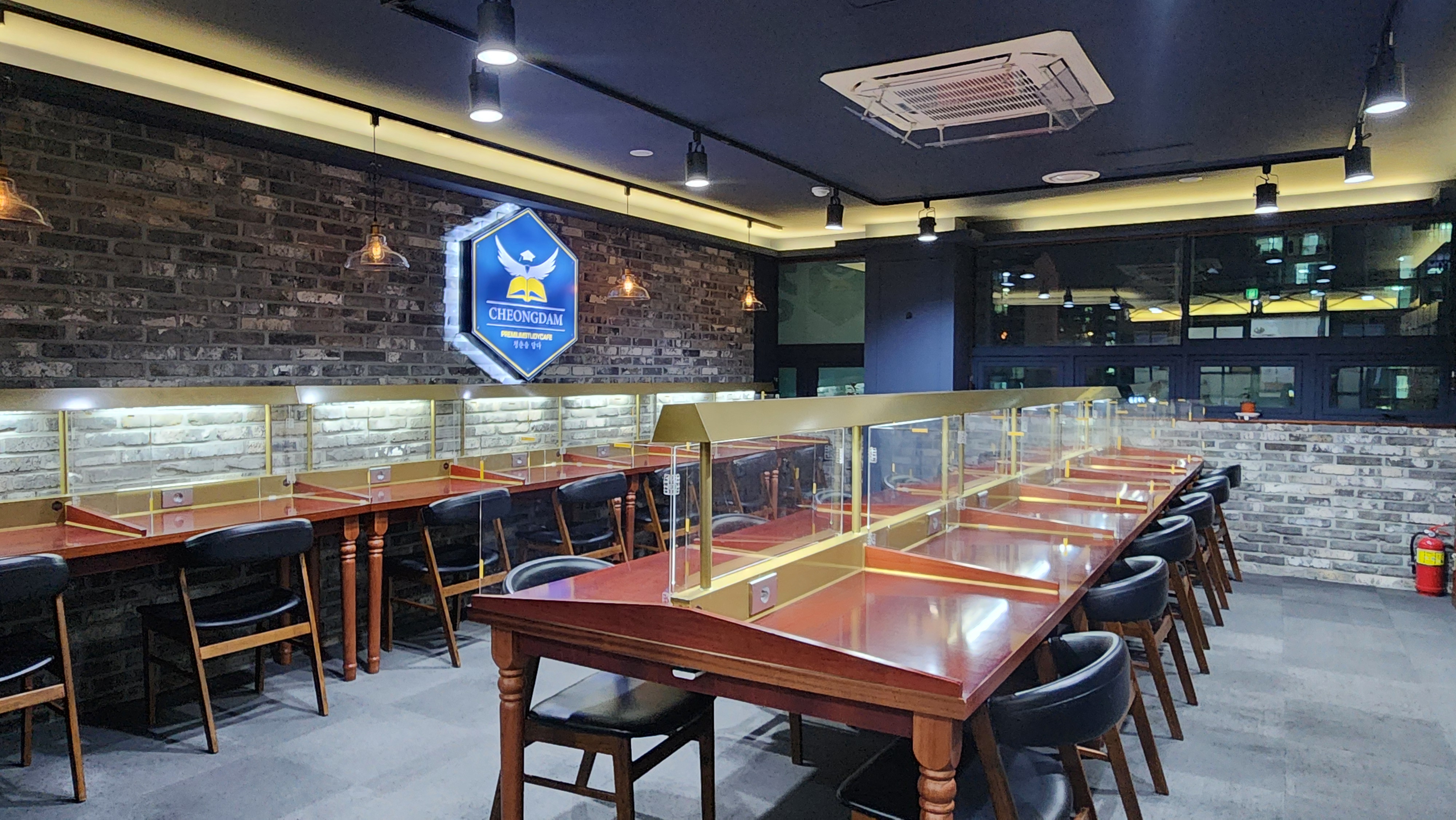 청담스터디카페 일산중산점