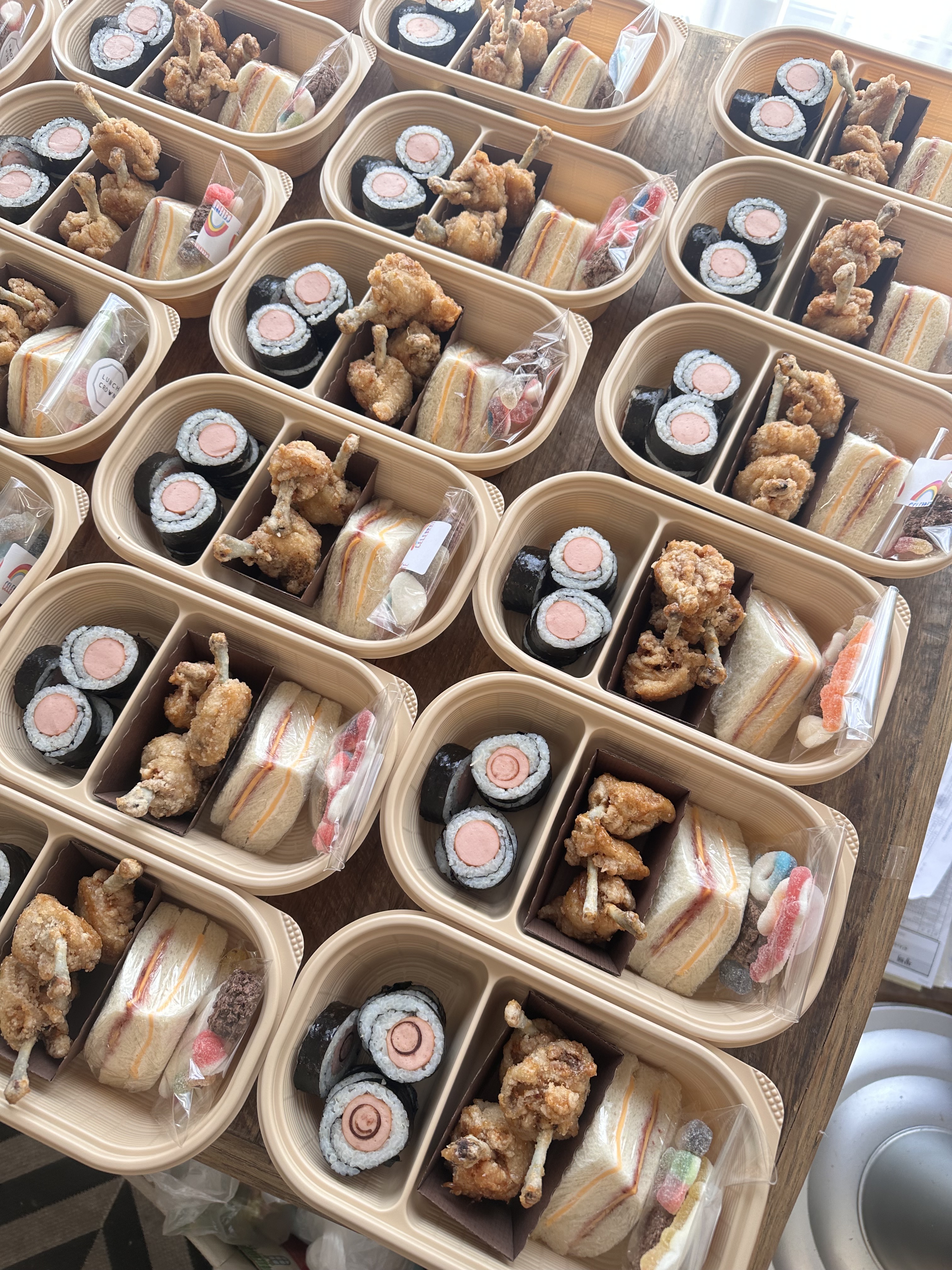 런치크라운 스튜디오
