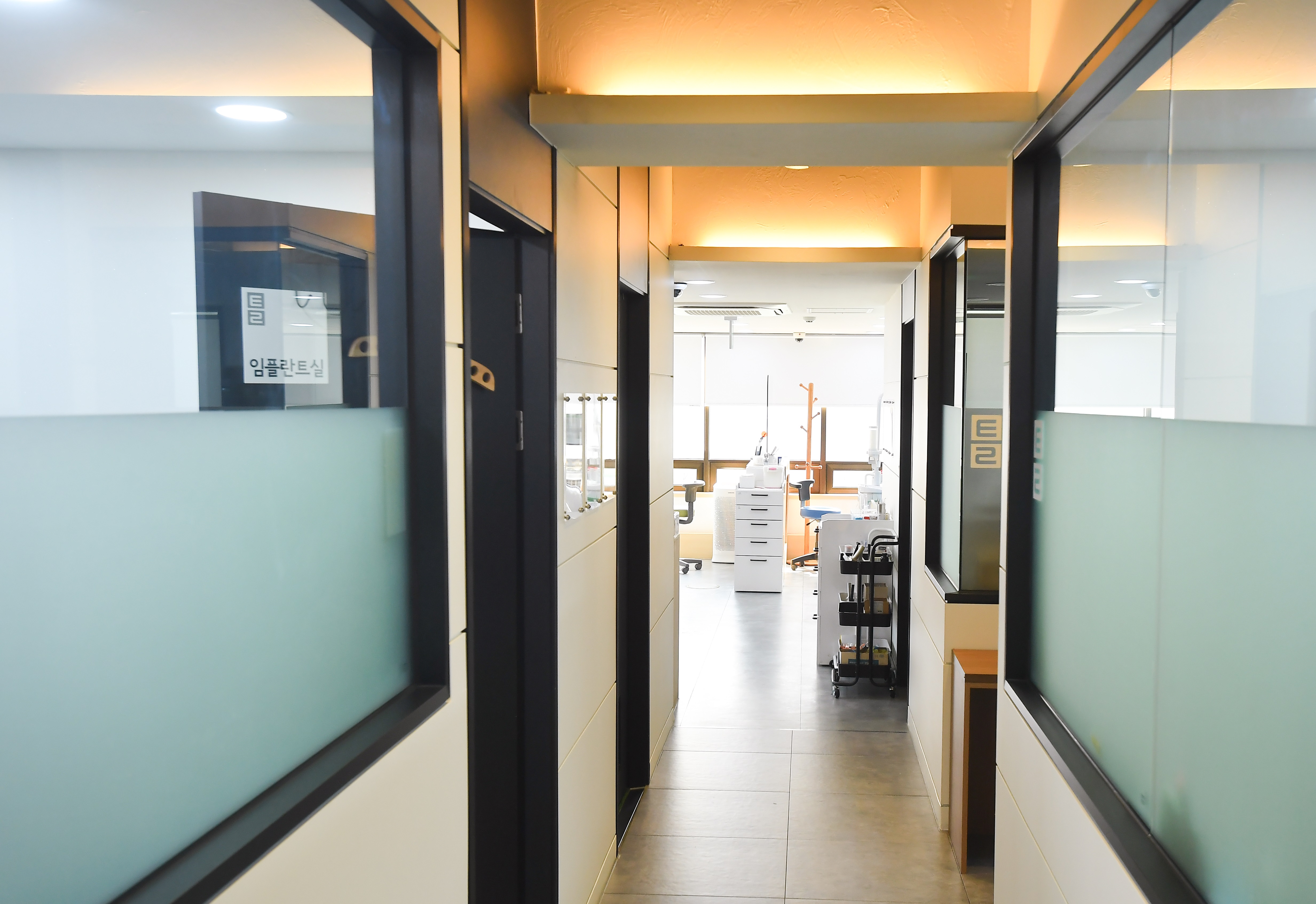 틀 치과의원 대표 이미지