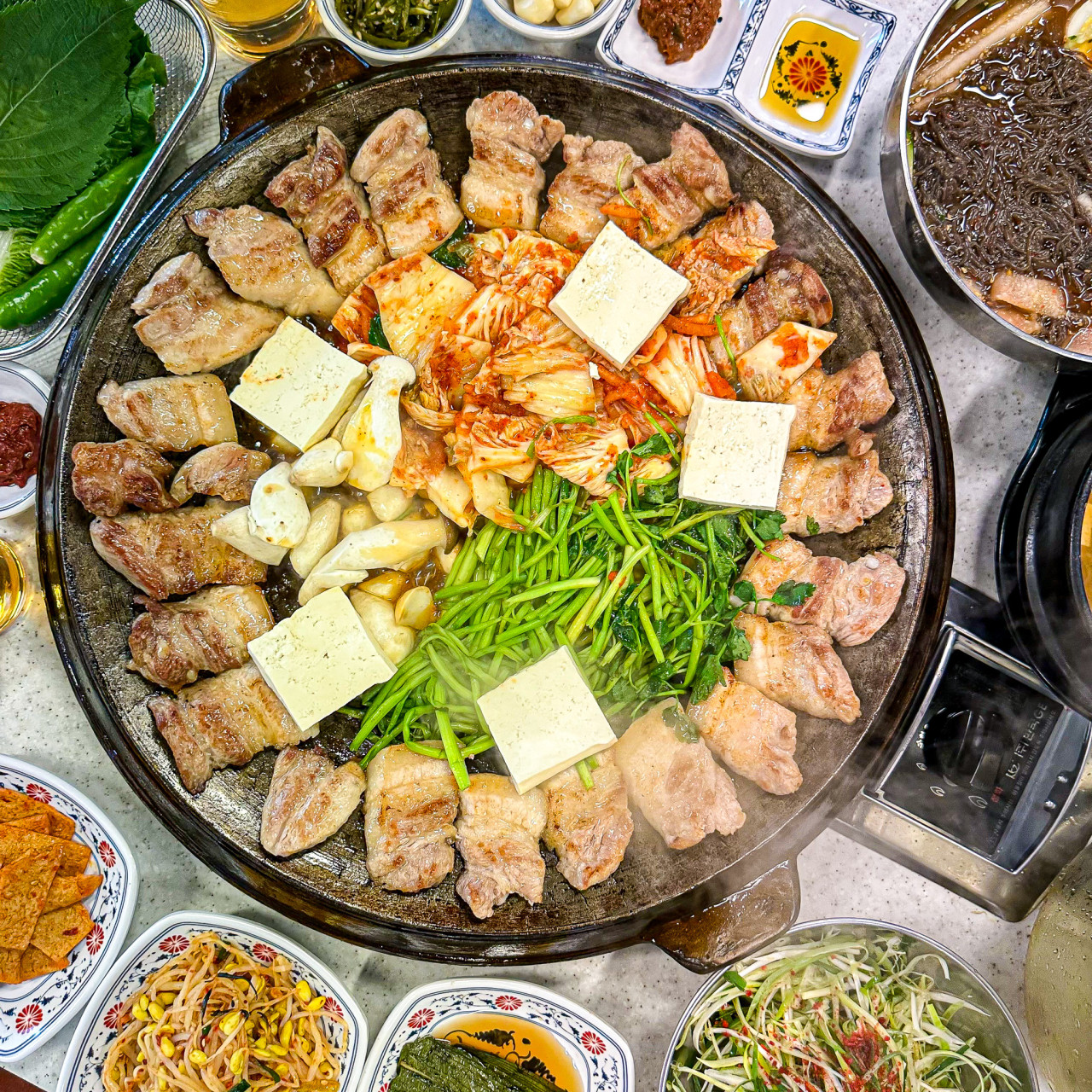 진짜무쇠삼겹 성수점