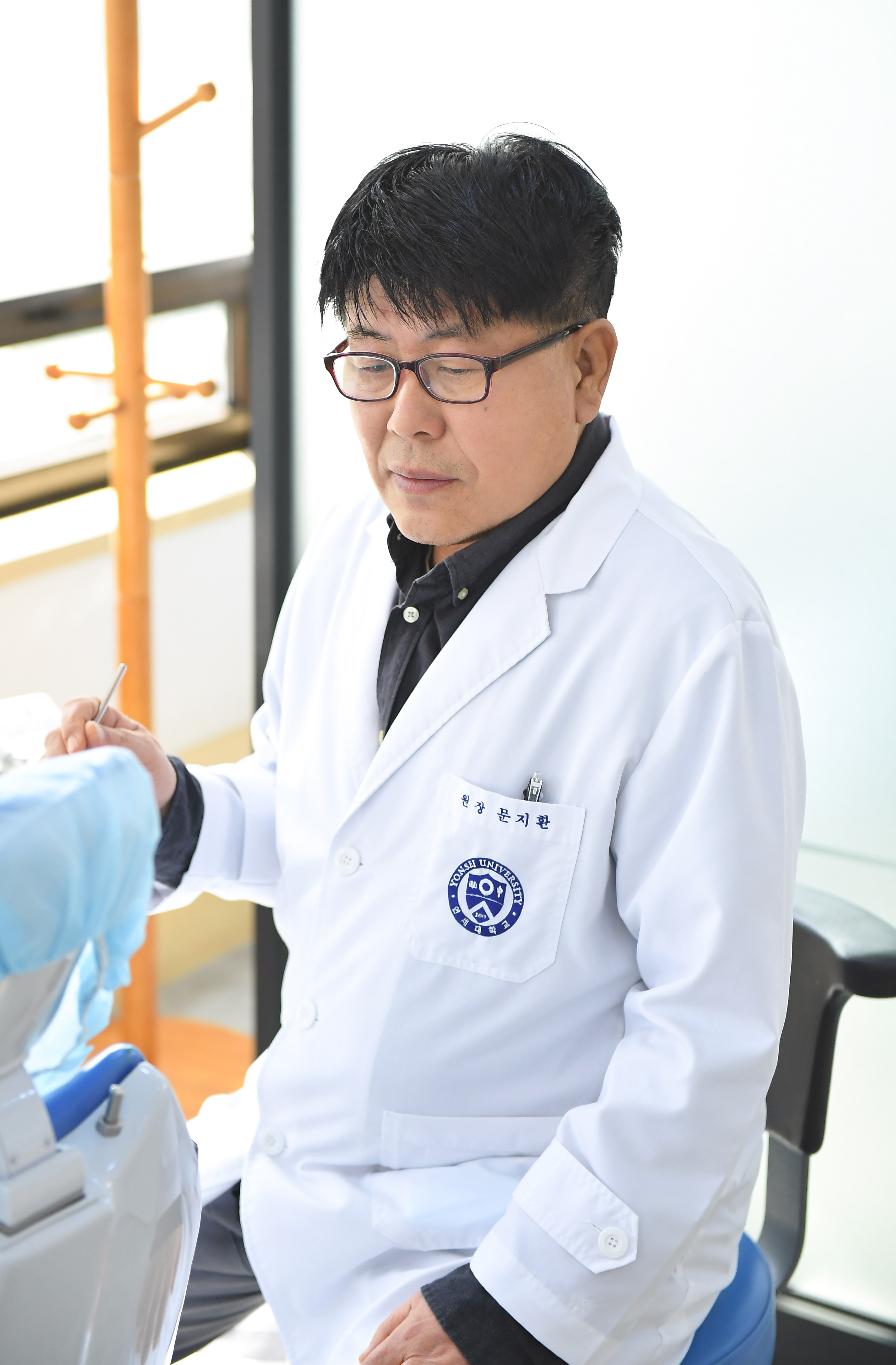 틀 치과의원 대표 이미지