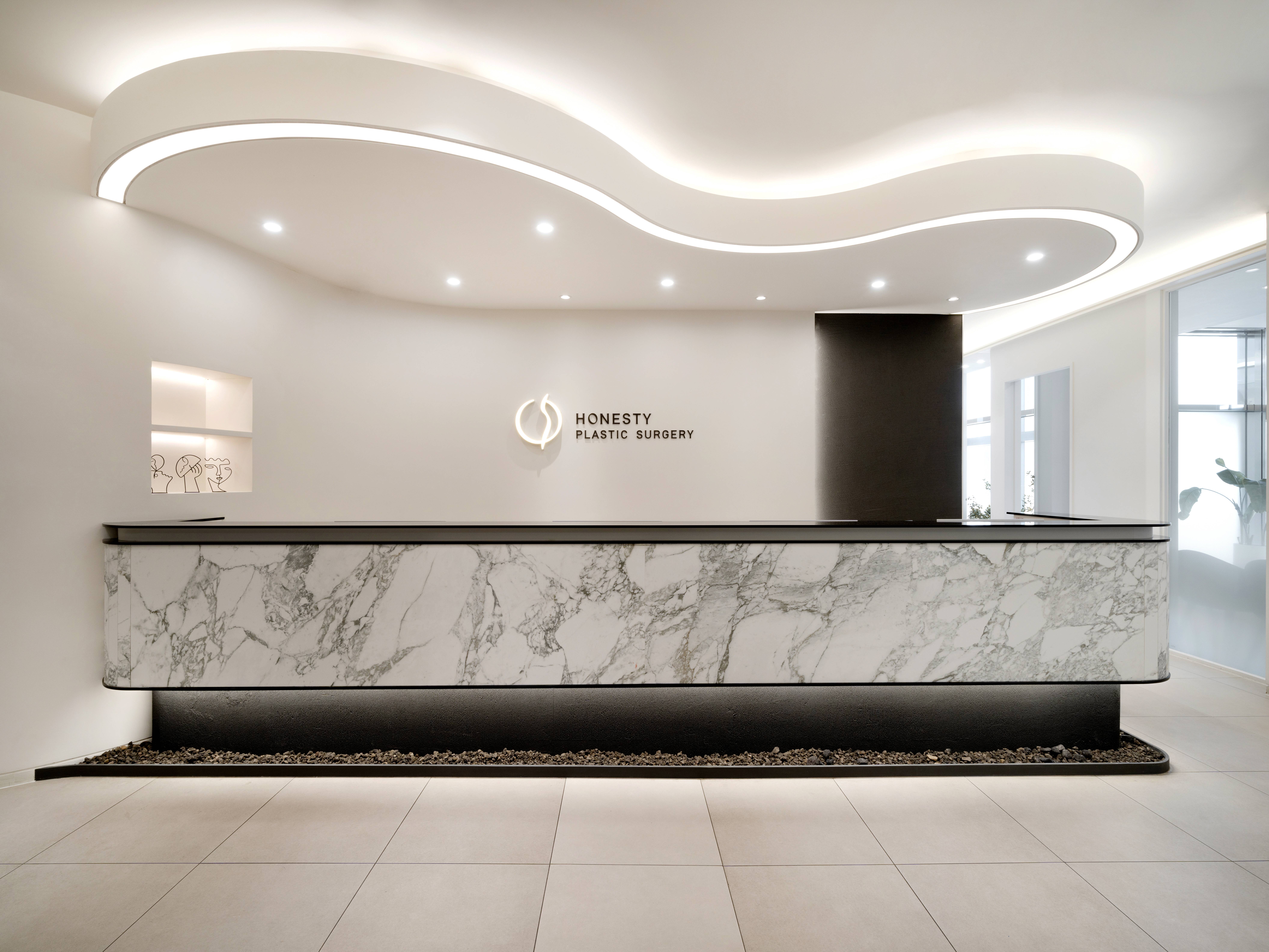 아너스티성형외과 대표 이미지