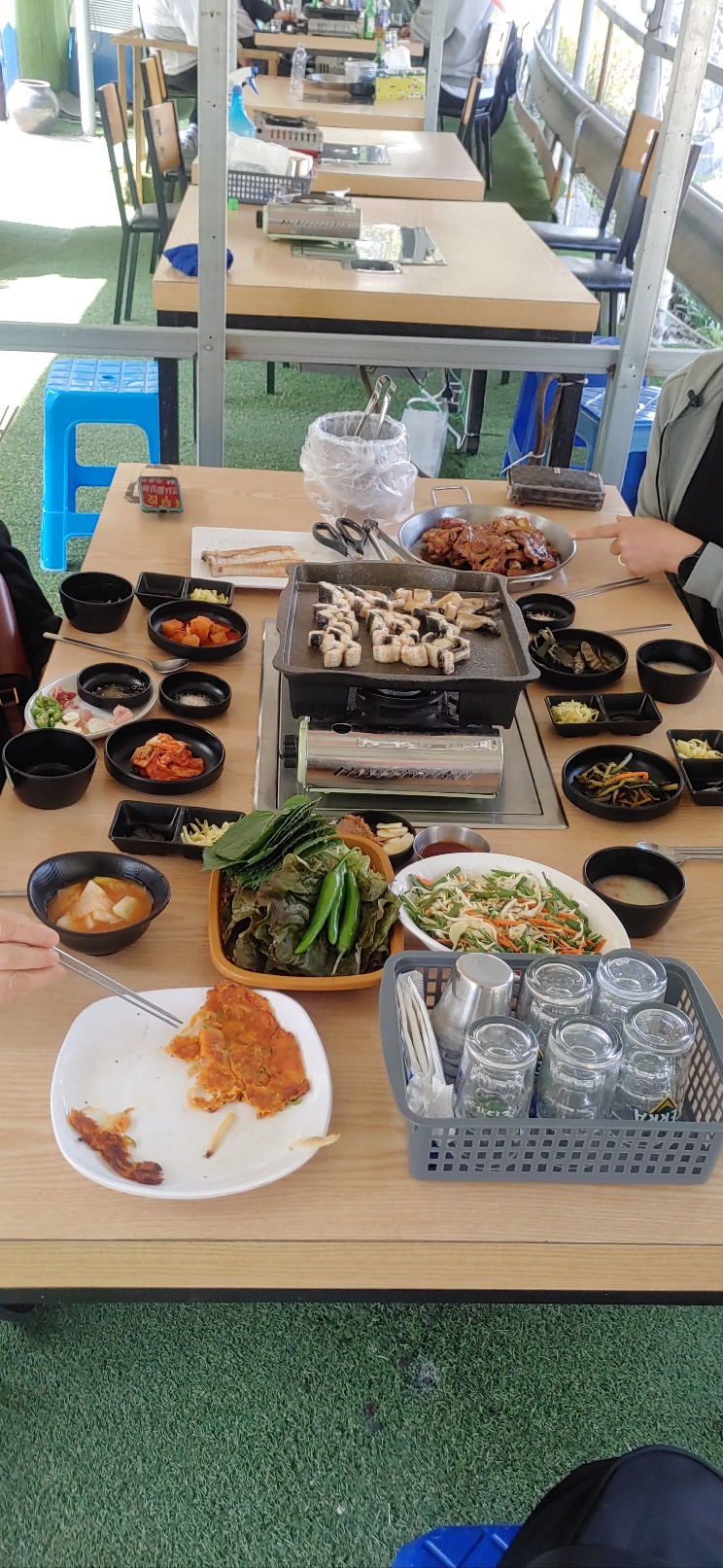 참숯불에꾸운닭앤꿈장어