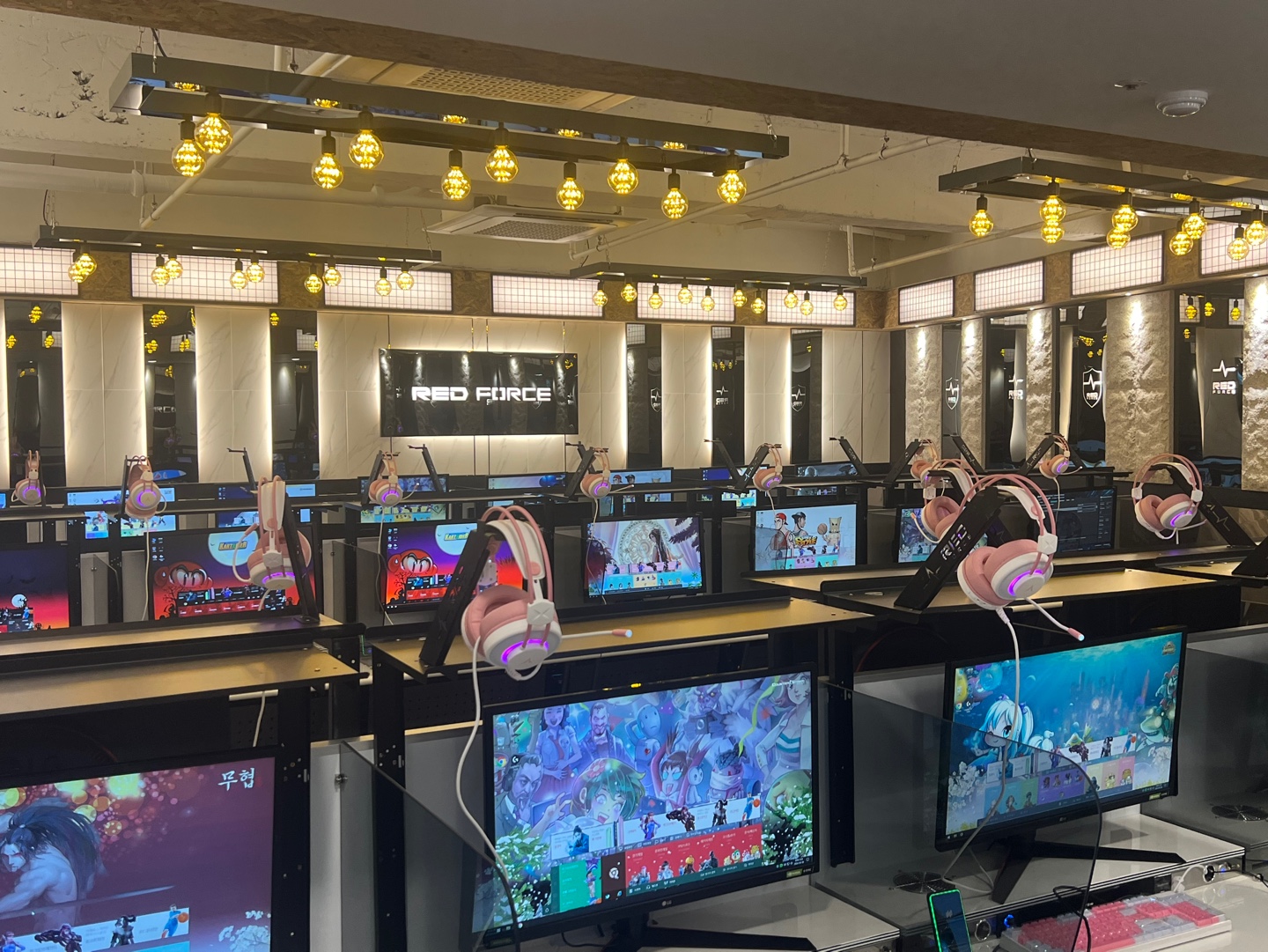 레드포스PC아레나 잠실새내점