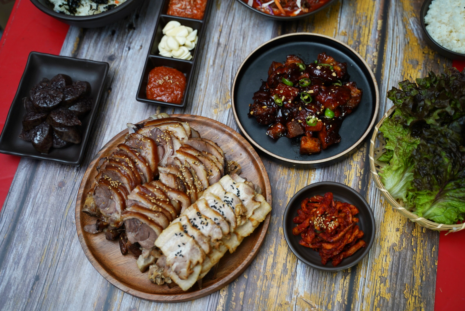 맛있는 일만족발 교동본점