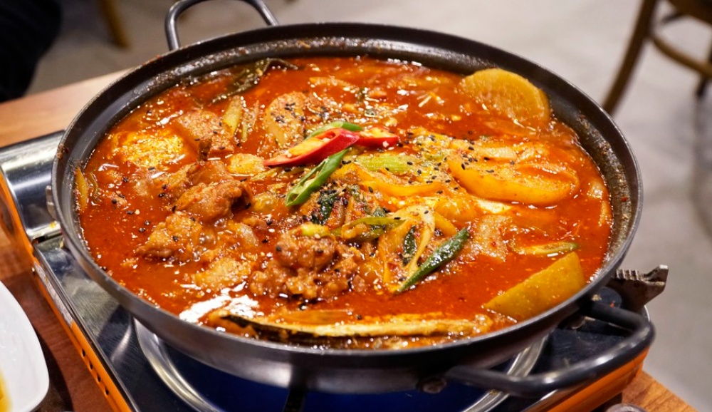 생고기김치두루치기&생삼겹살