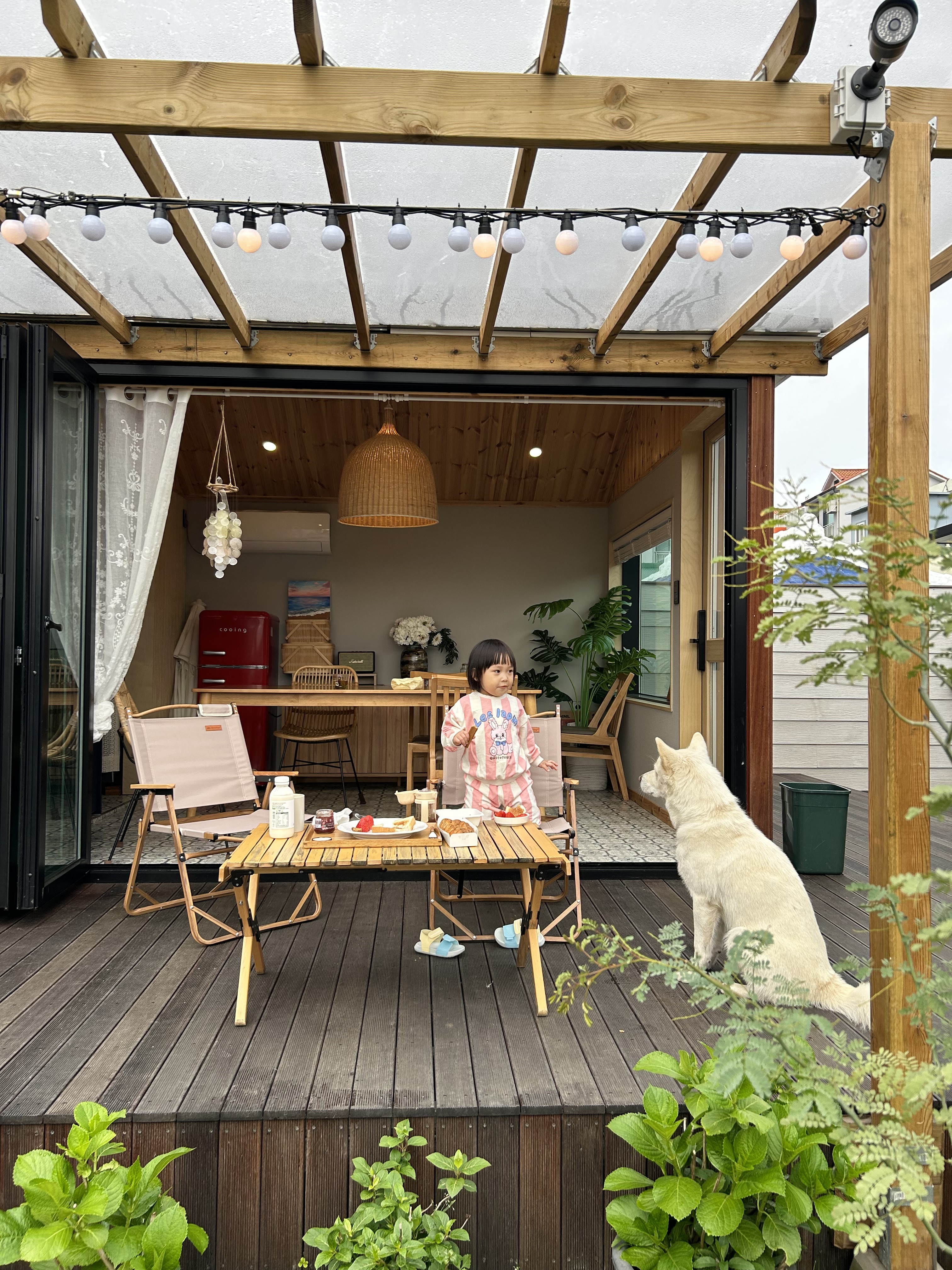 스테이 모슬