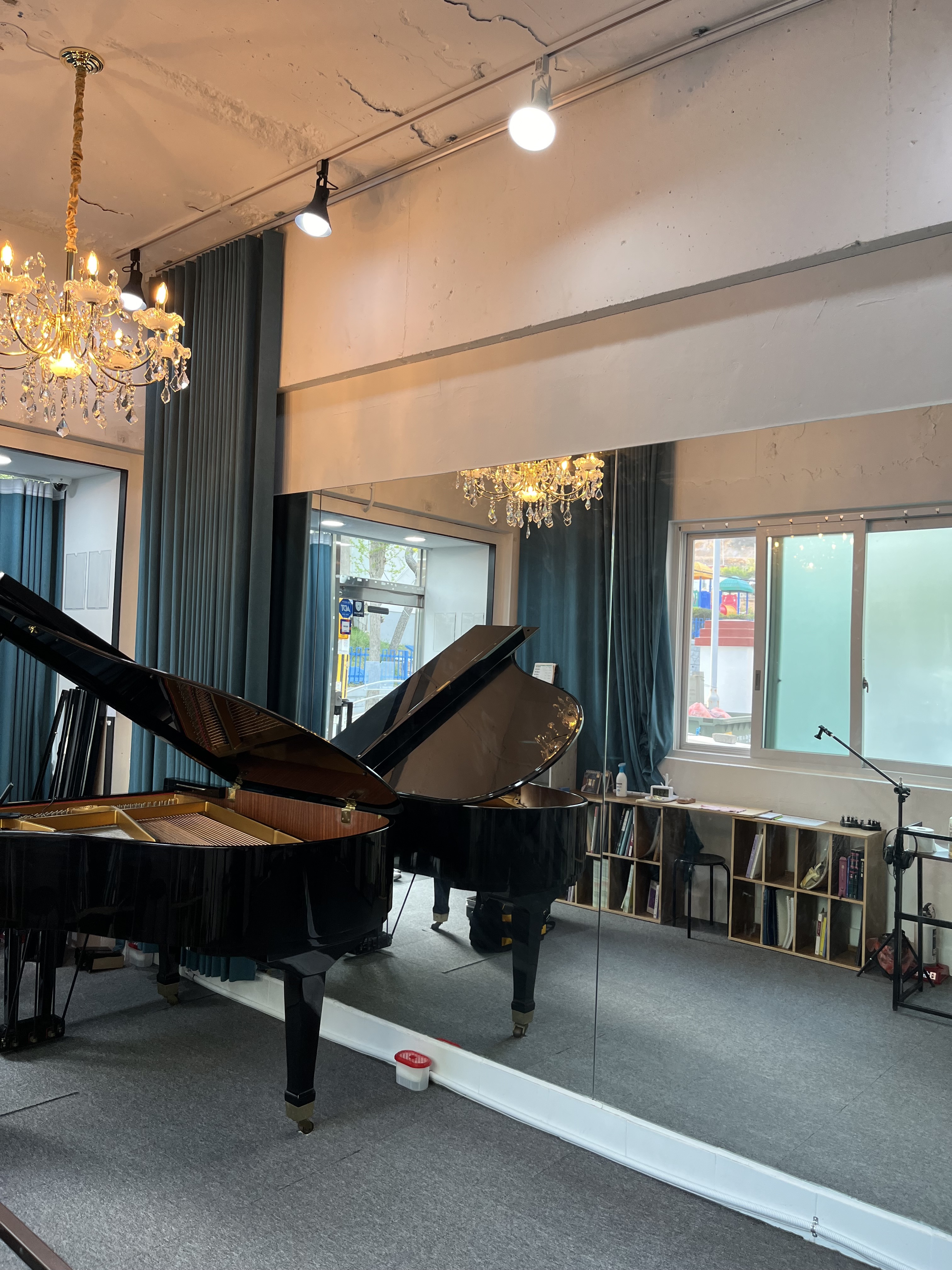 1번째 스튜디오 사진