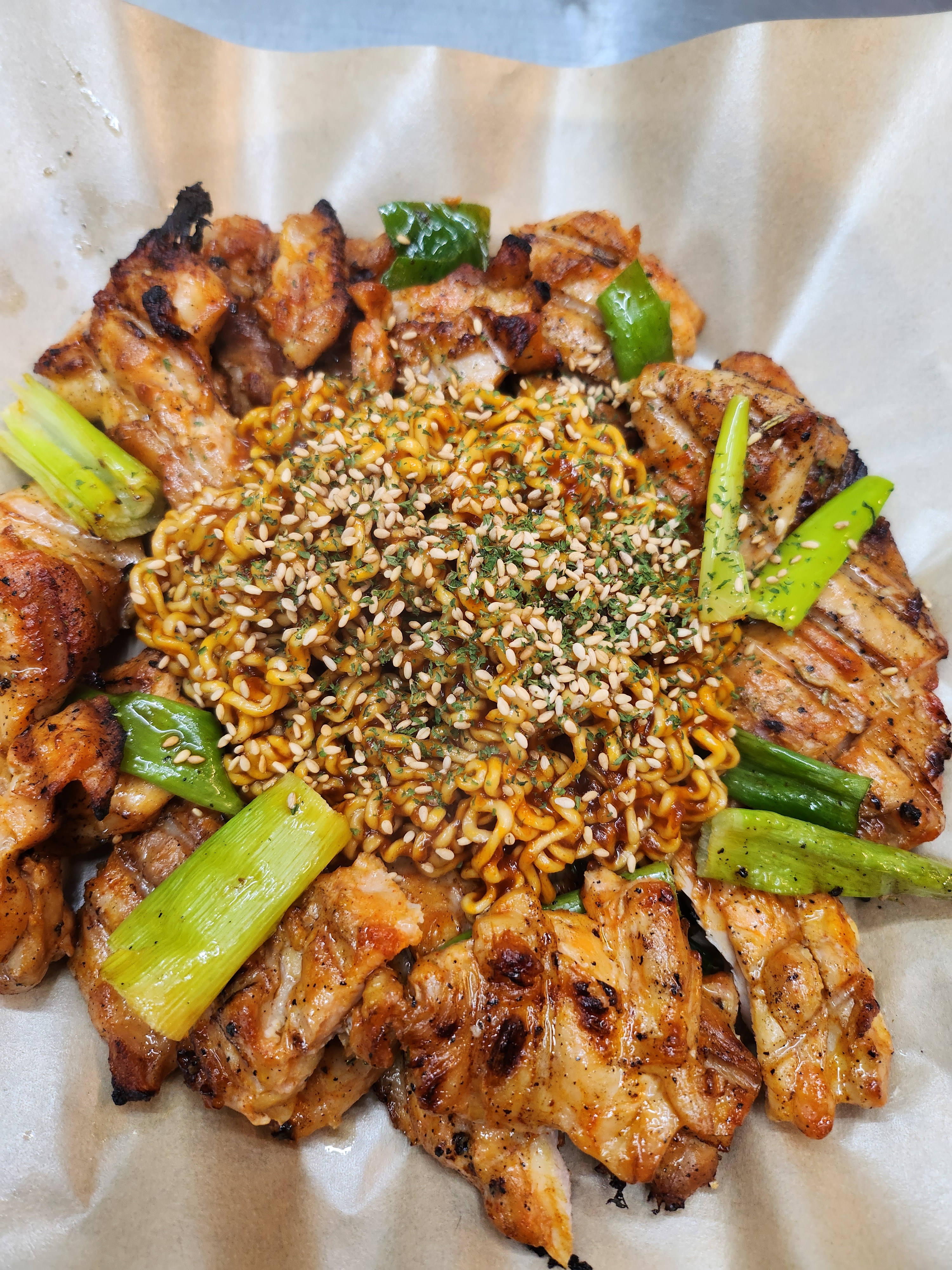 냠냠숯불두마리치킨 부천소사점