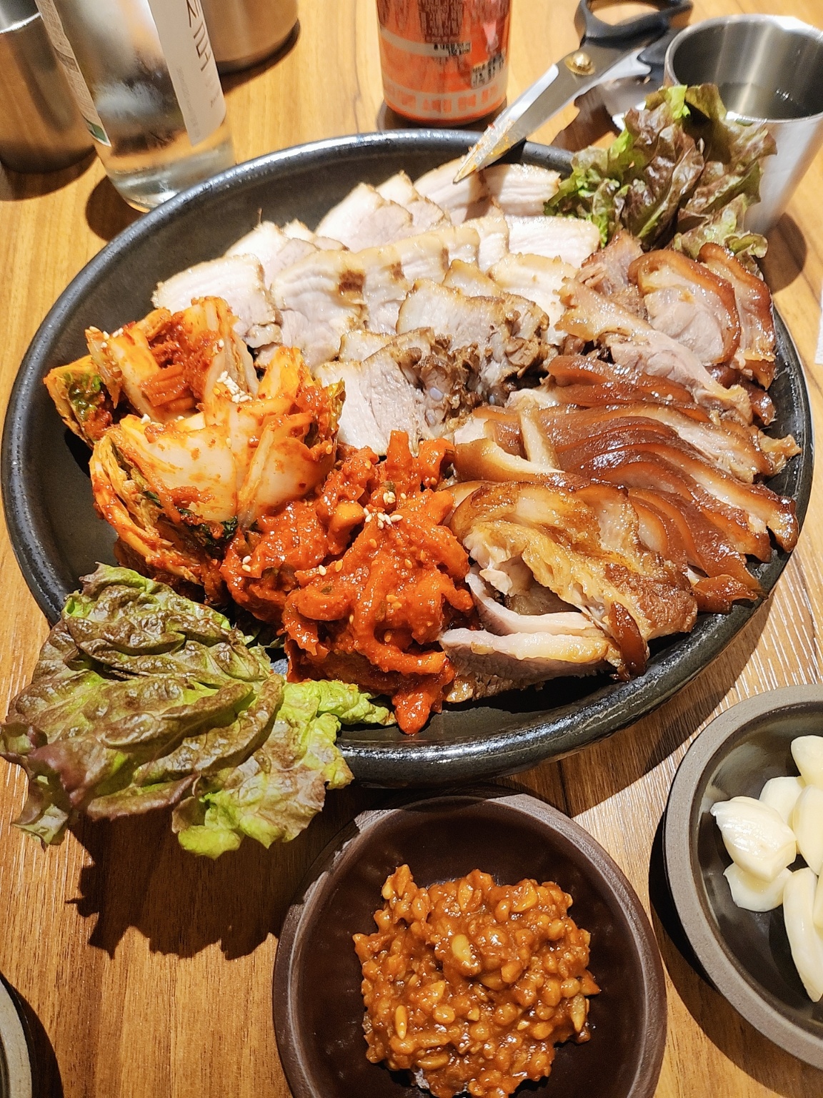 달항아리보쌈