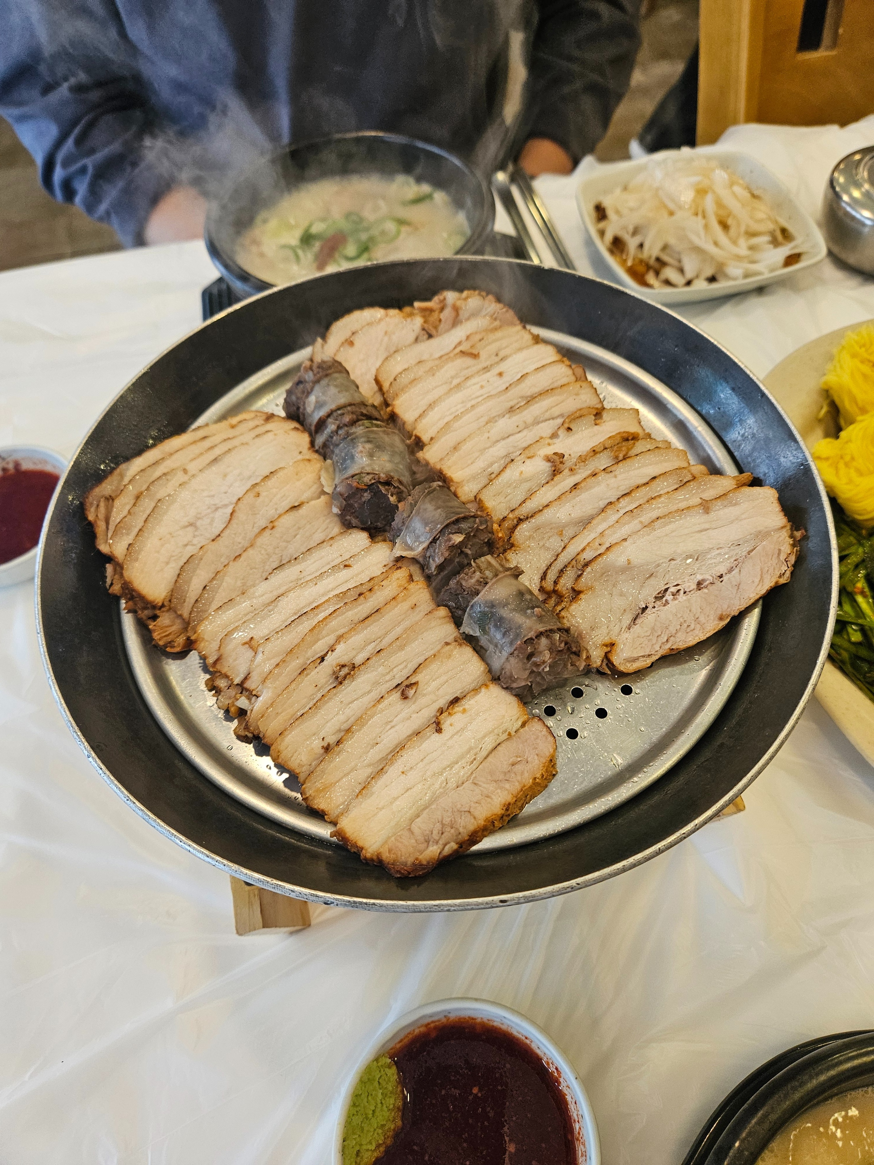 진가옥 사천본점