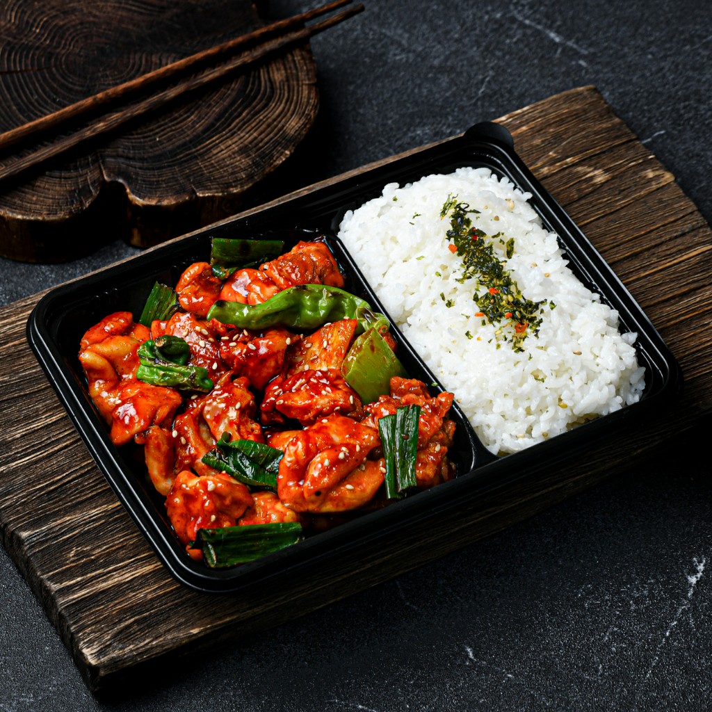 꾸마숯불두마리치킨 수원매탄점