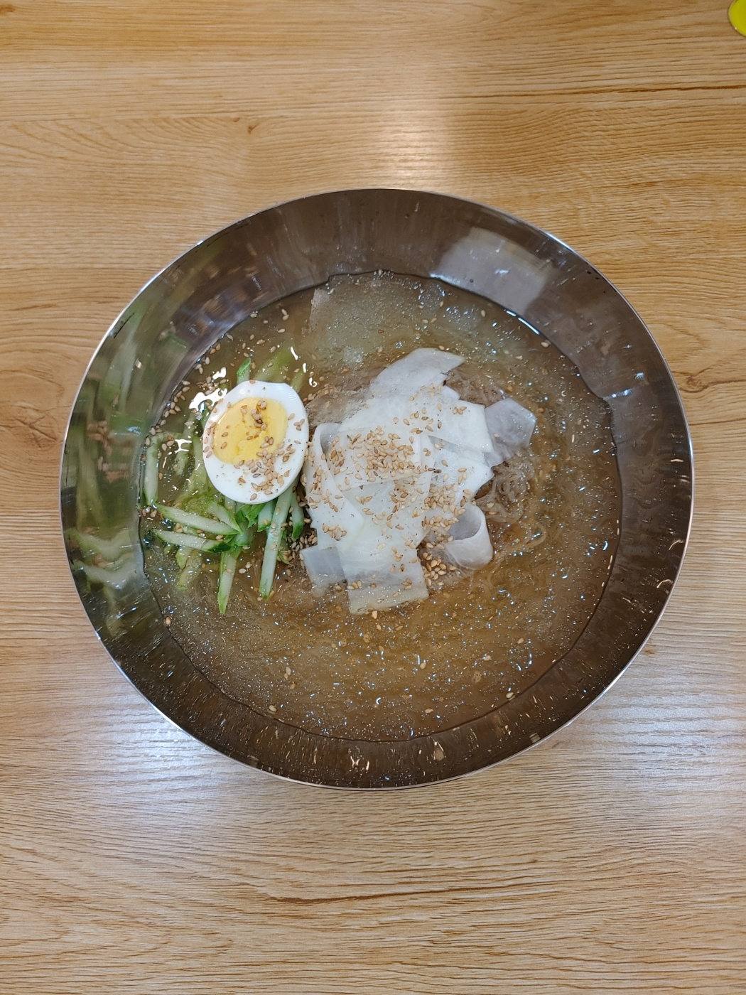 시장뼈칼국수