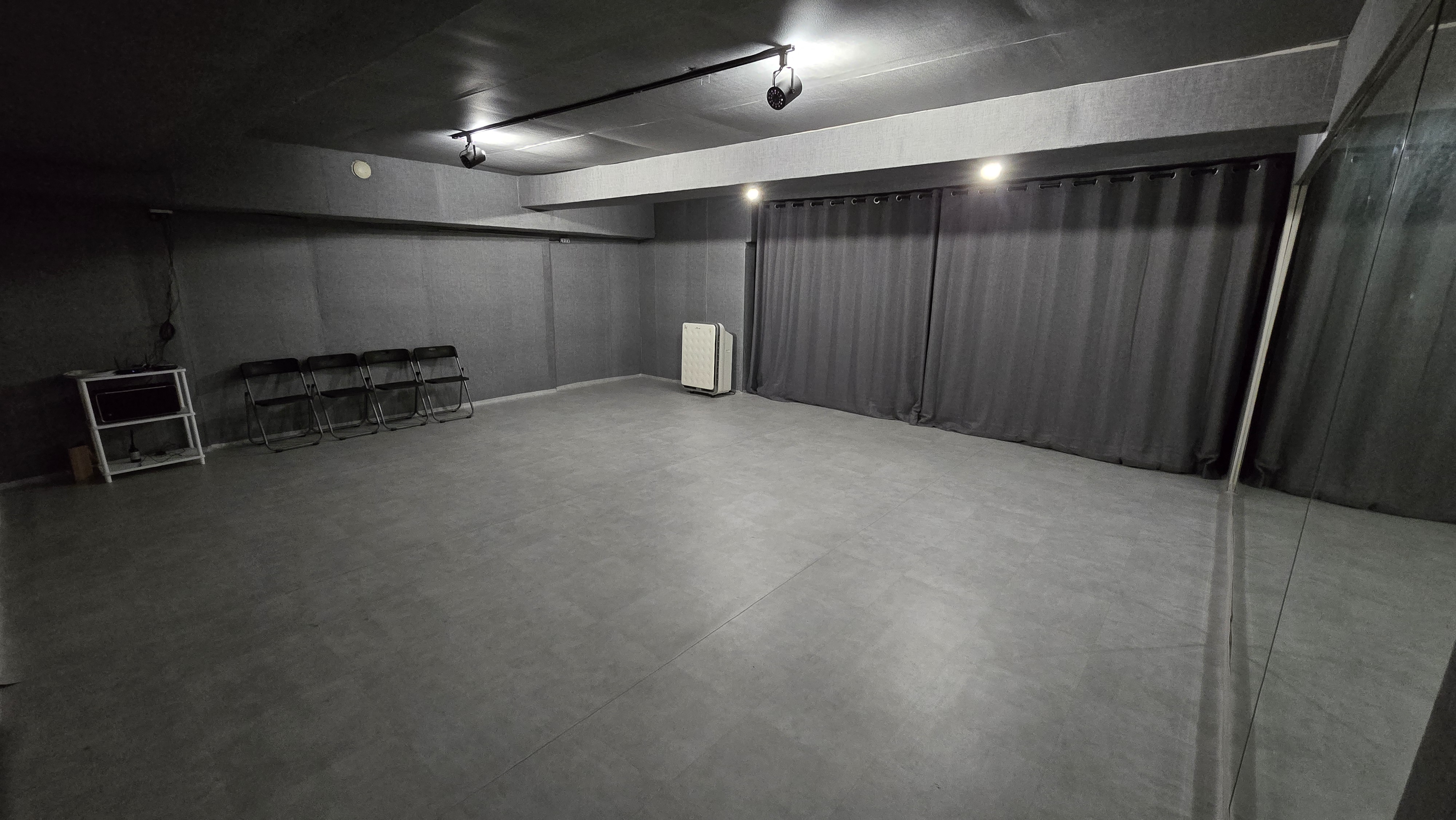 2번째 스튜디오 사진