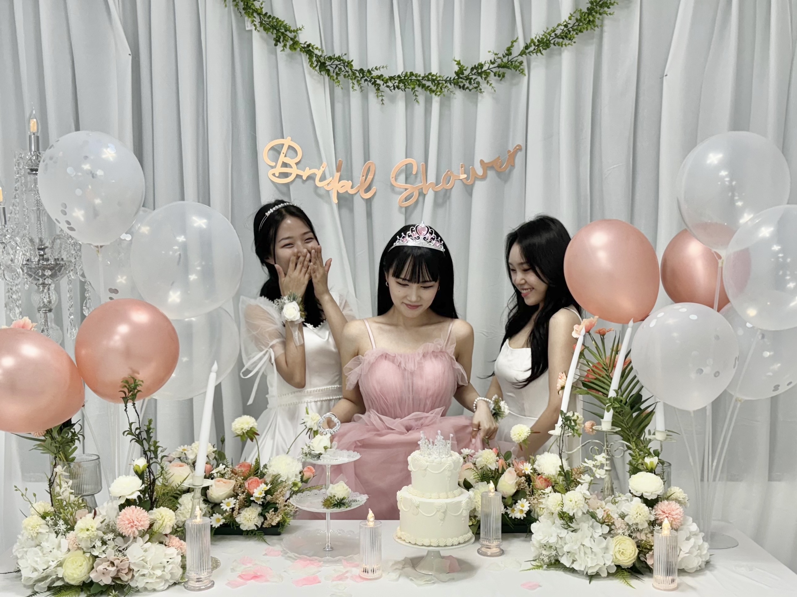 스튜디오02