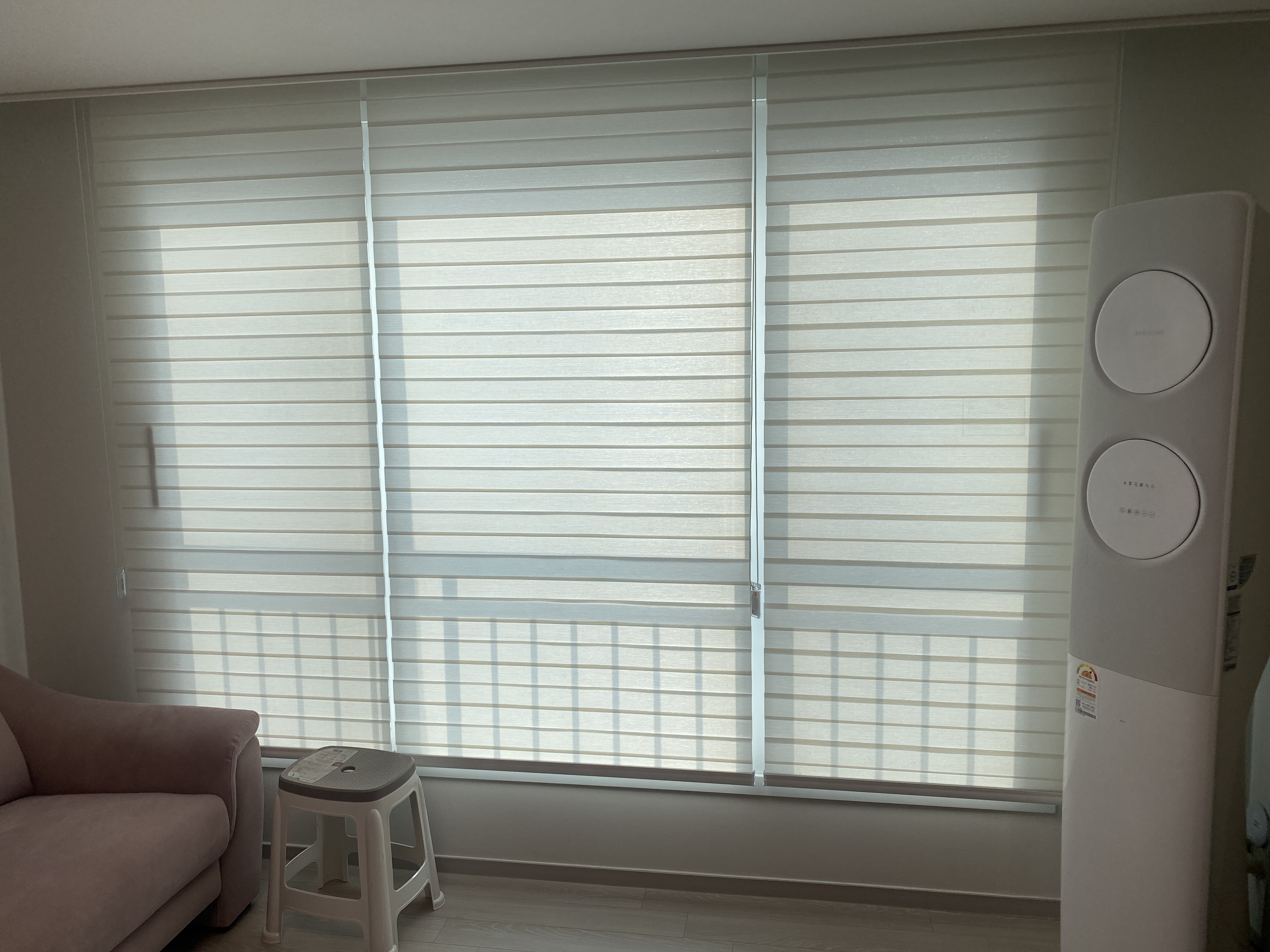 그레이블라인드 대표 이미지