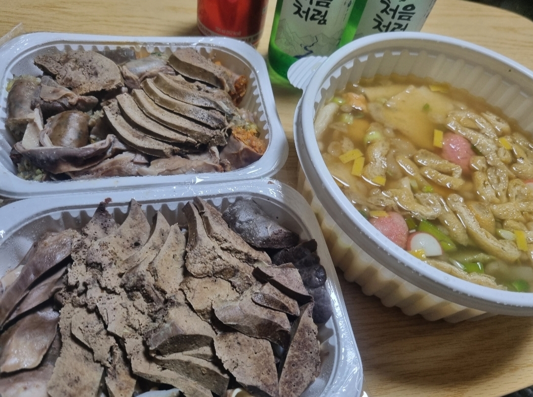 팔천순대꼬마김밥 팽성점
