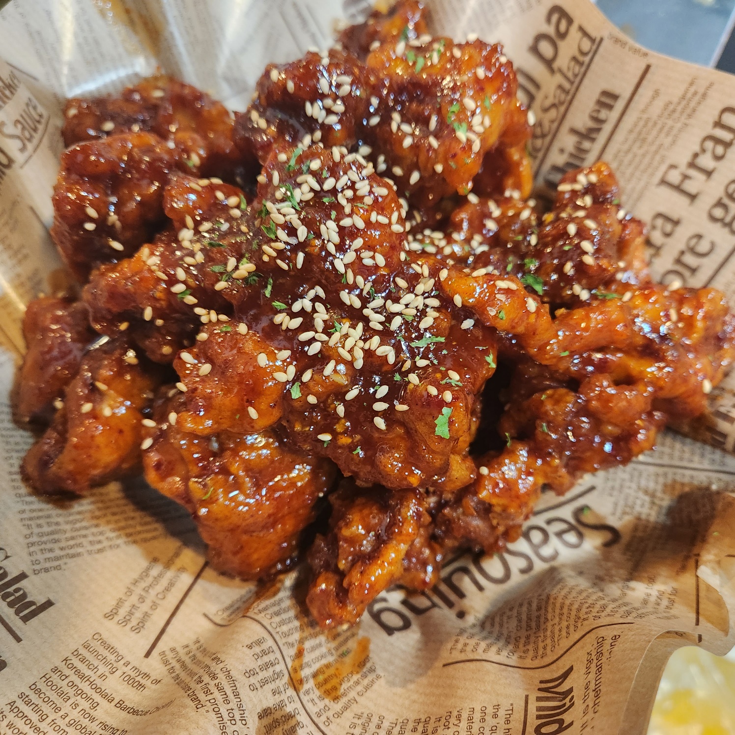 훌랄라 참숯바베큐치킨 와동1점