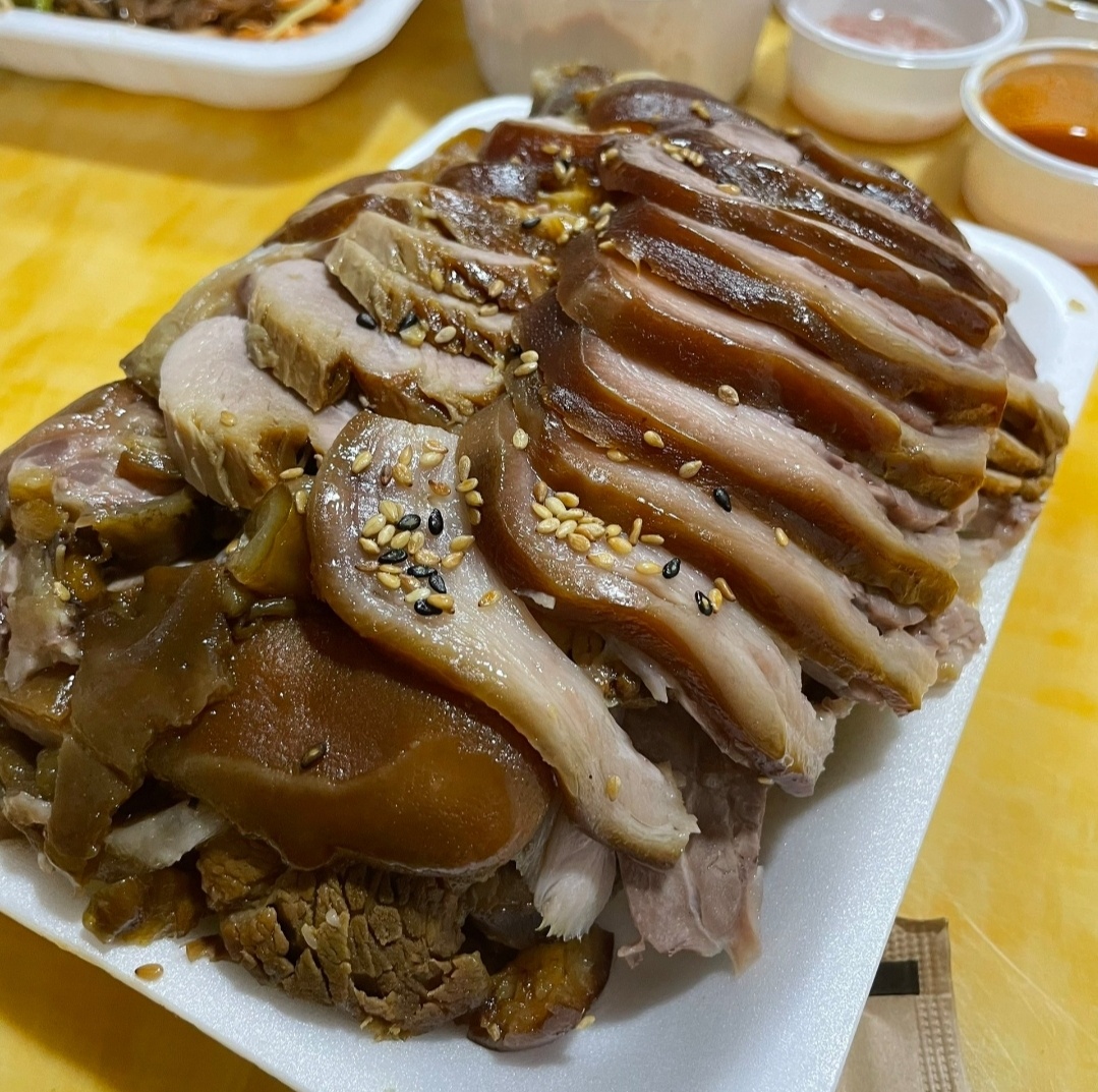 장충동왕족발보쌈전문점