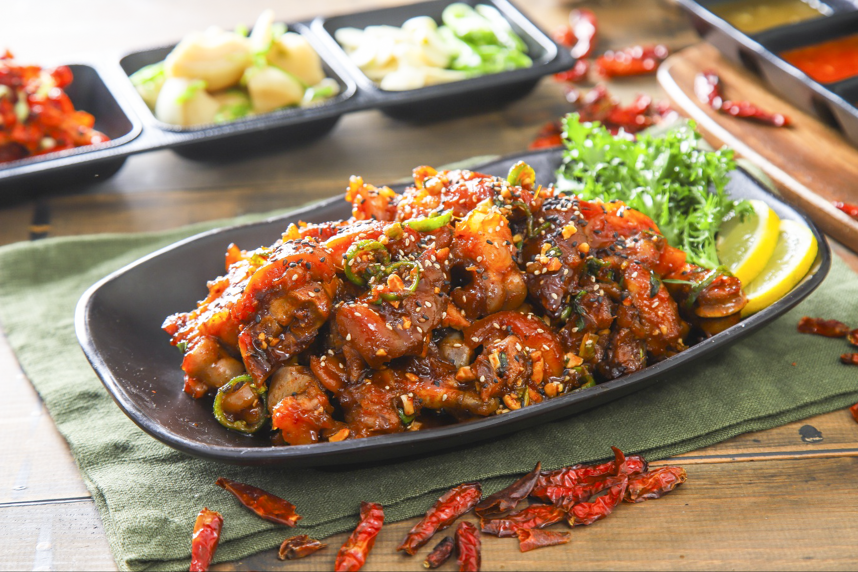 기통찬족발 김해점