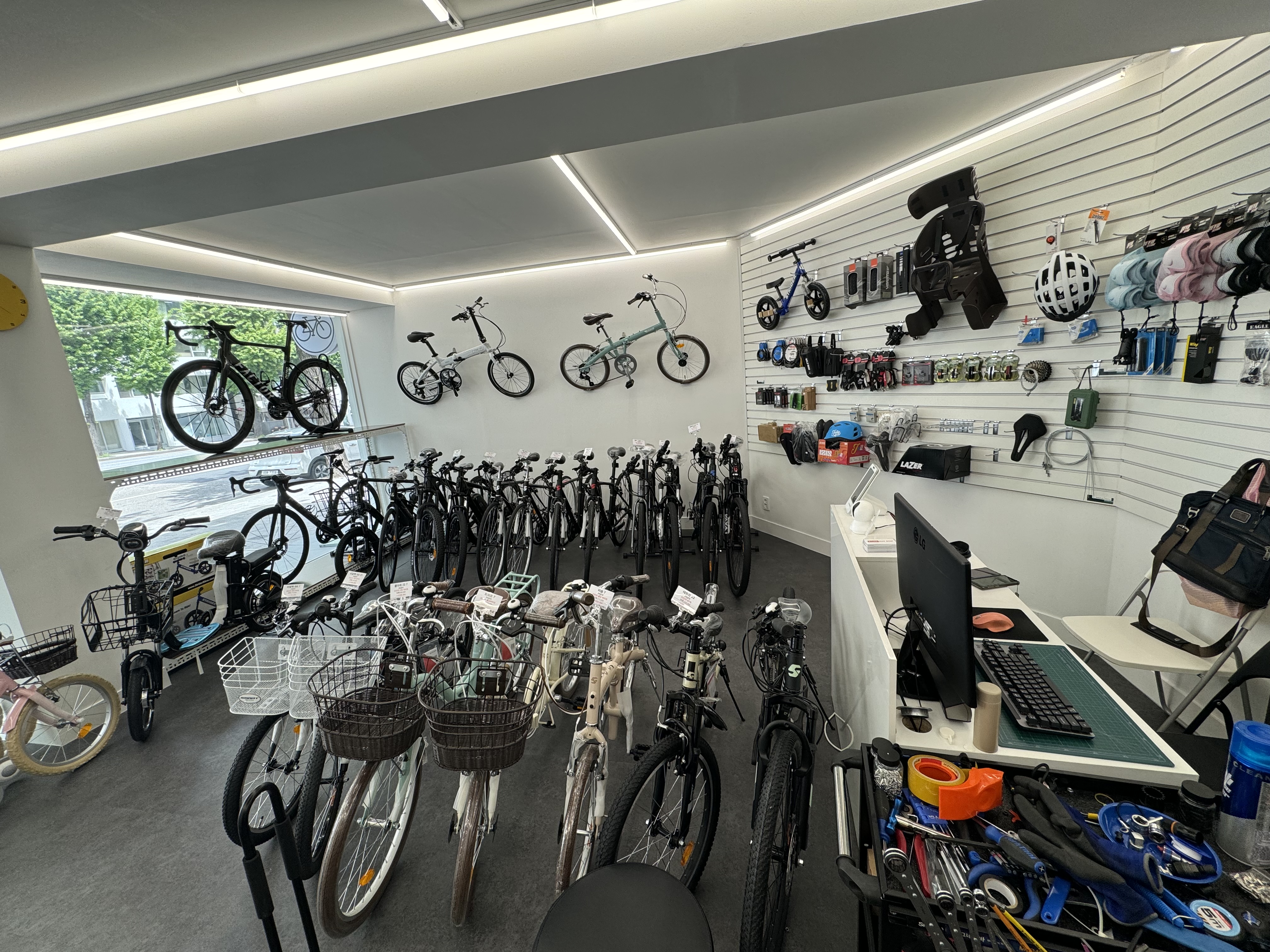 라이브바이크 대표 이미지