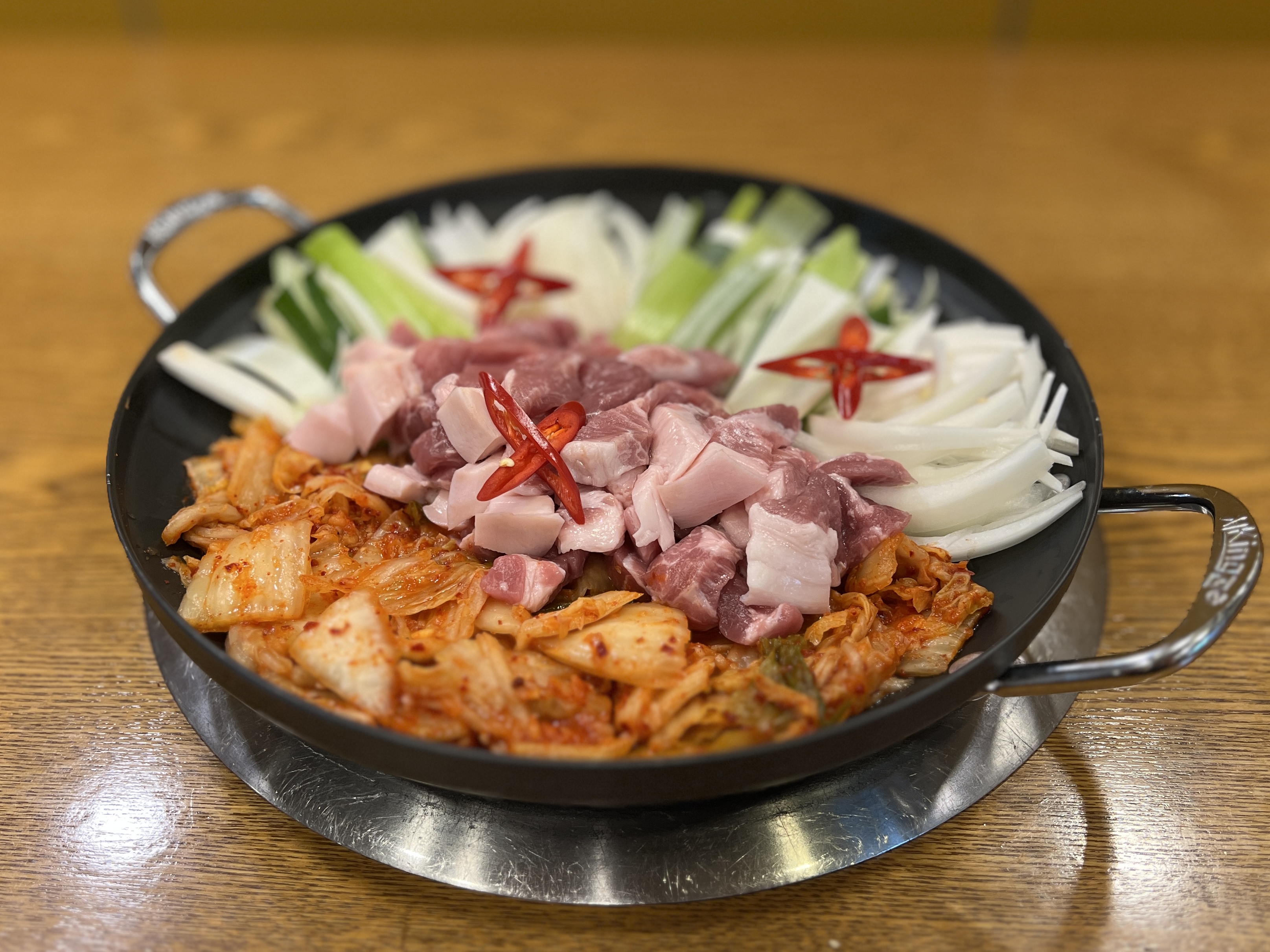 돼지김치두루치기