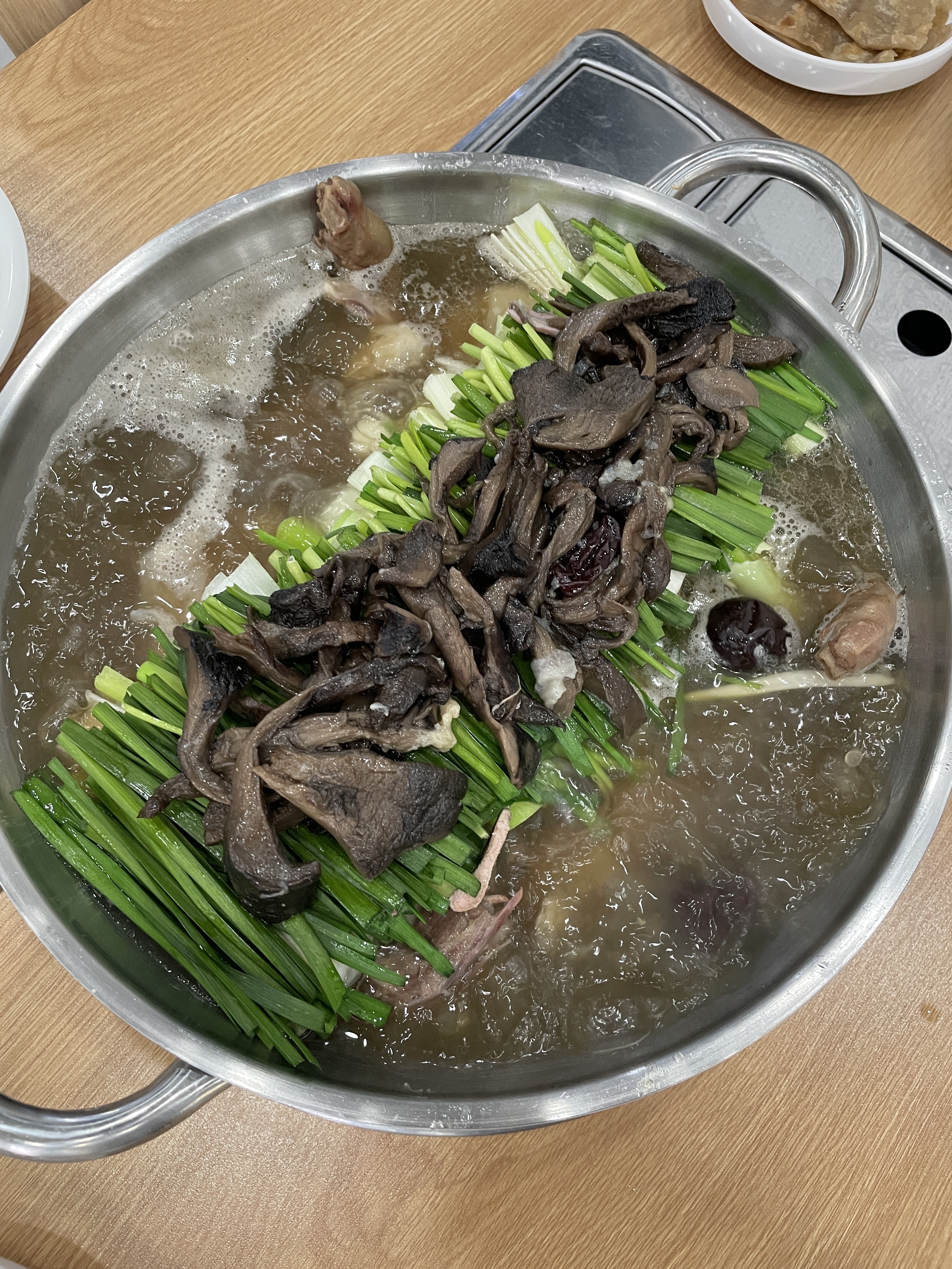 성석능이백숙