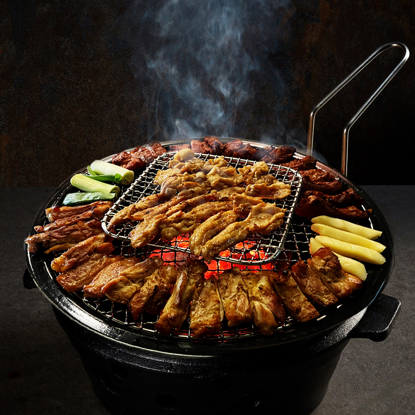 암사골 숯불닭갈비 성신여대점 내부 또는 관련 모습