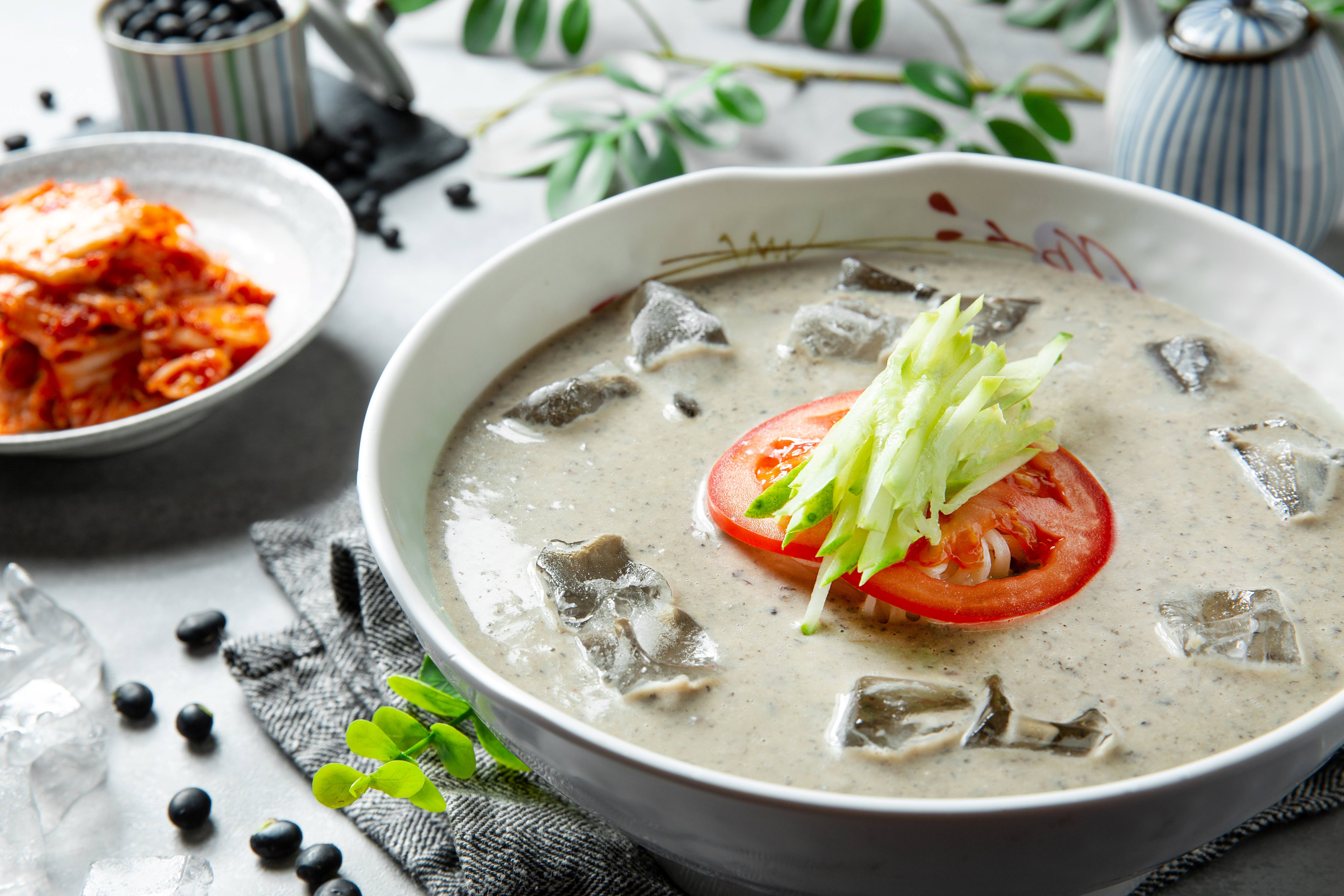 서리태 콩국수