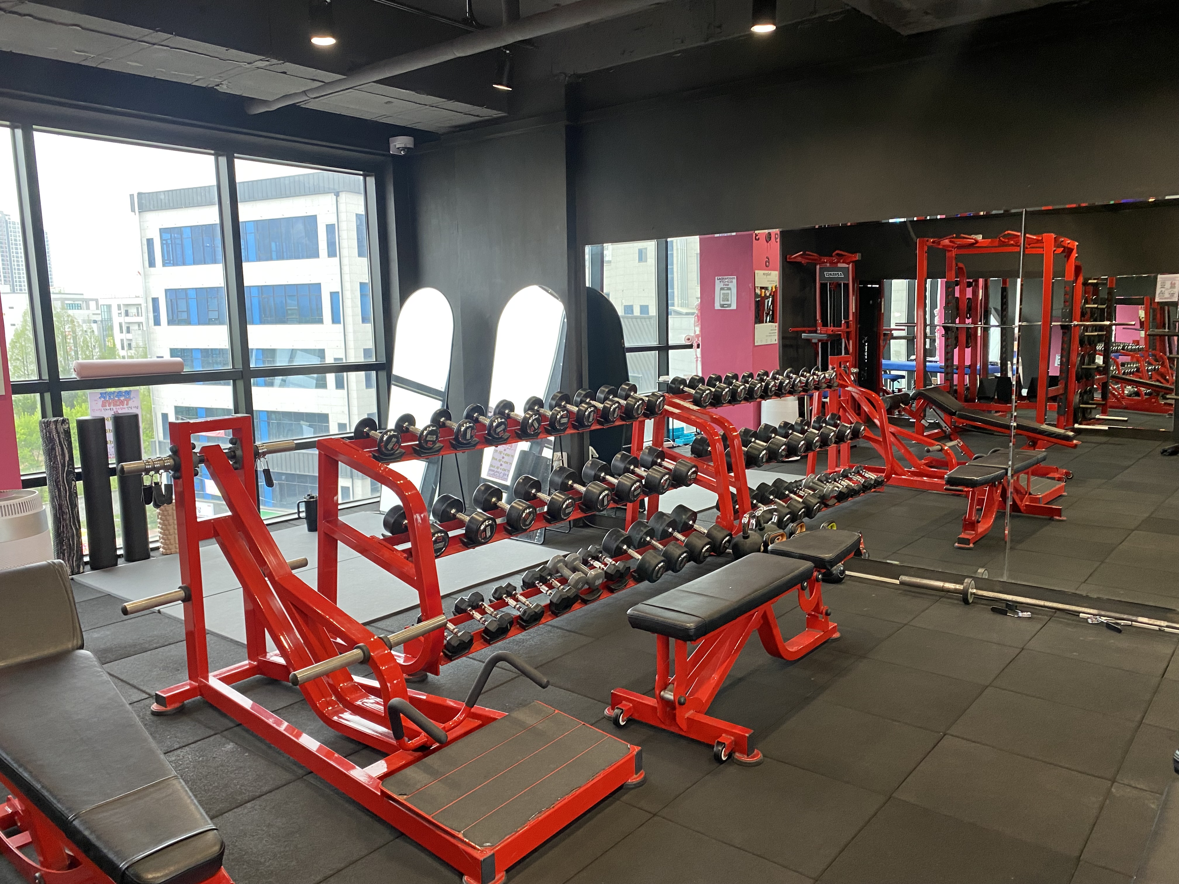 핑크팬더즈 에코송천점 헬스&PT&필라테스