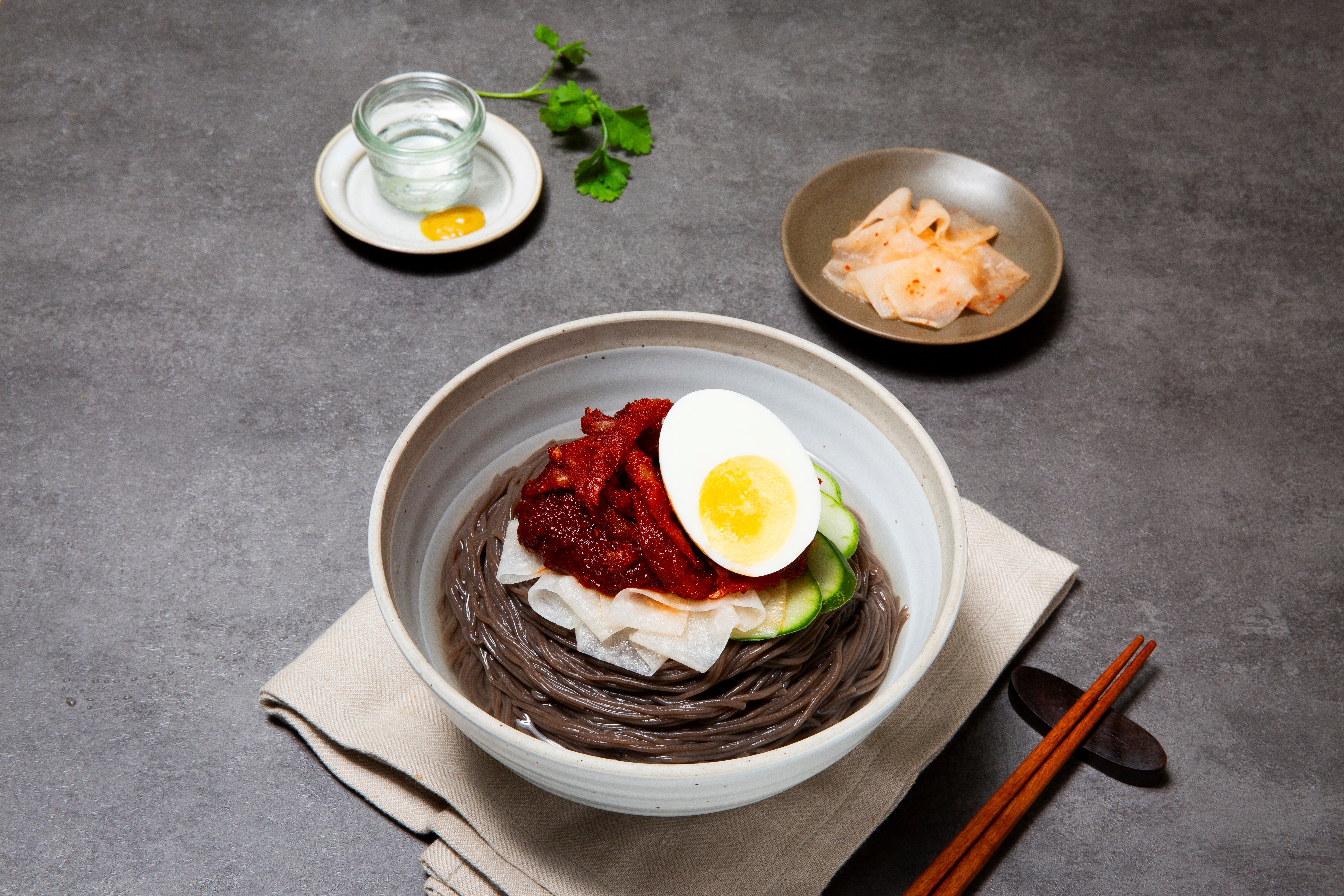 비빔냉면