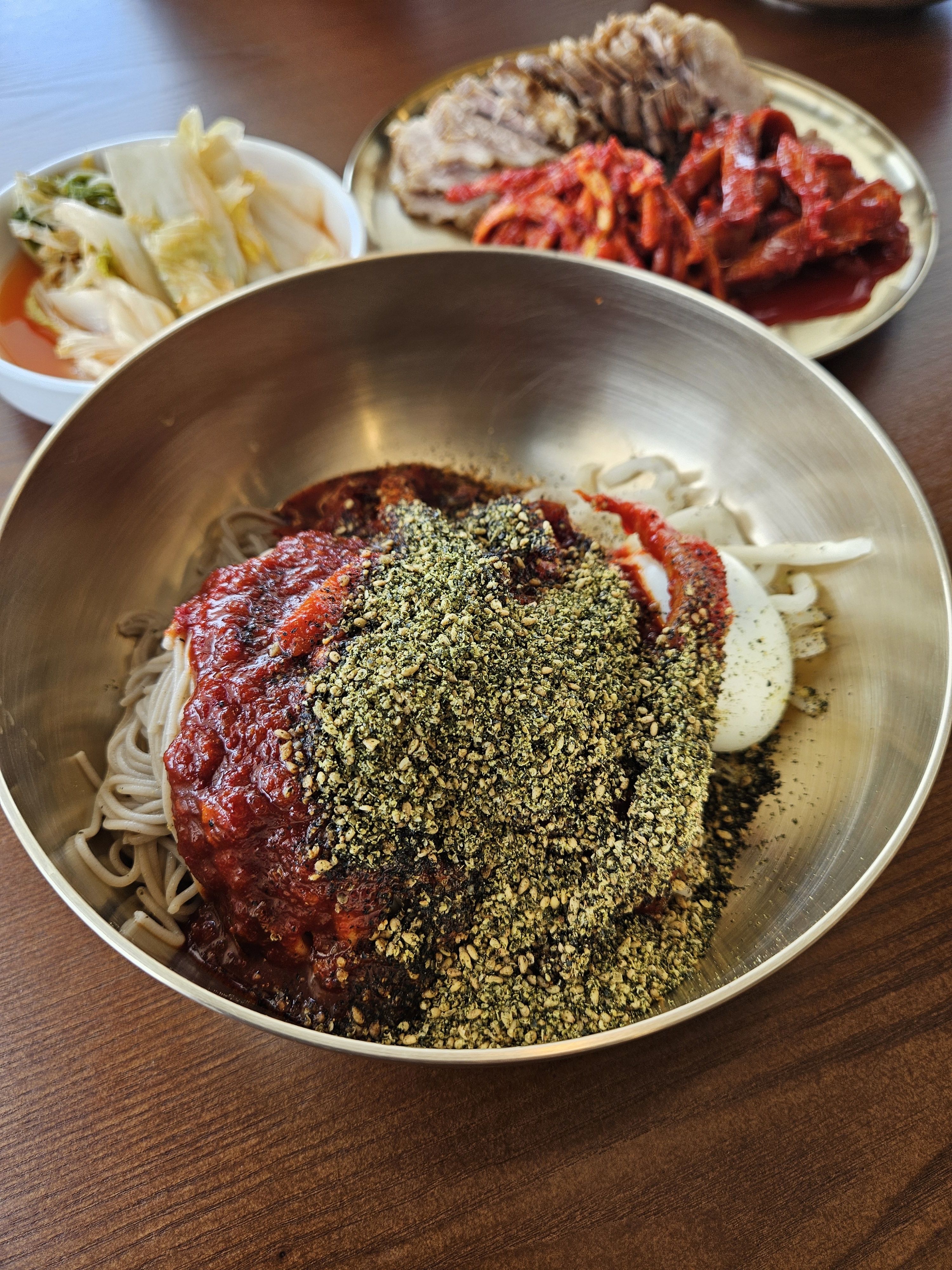 선바위메밀장터 평택직영점 내부 또는 관련 모습
