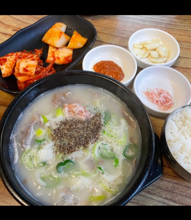 용인토종순대국