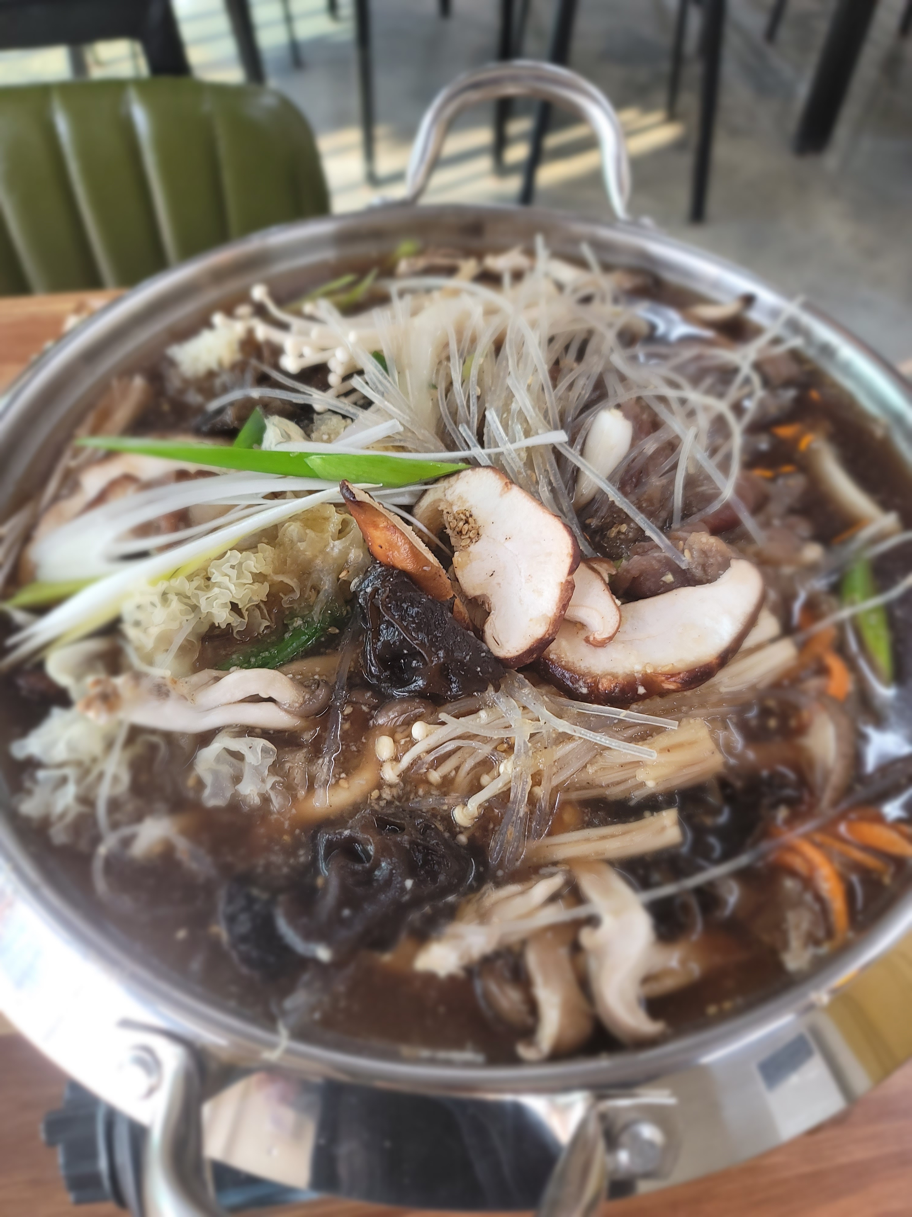 지리산부부솥밥