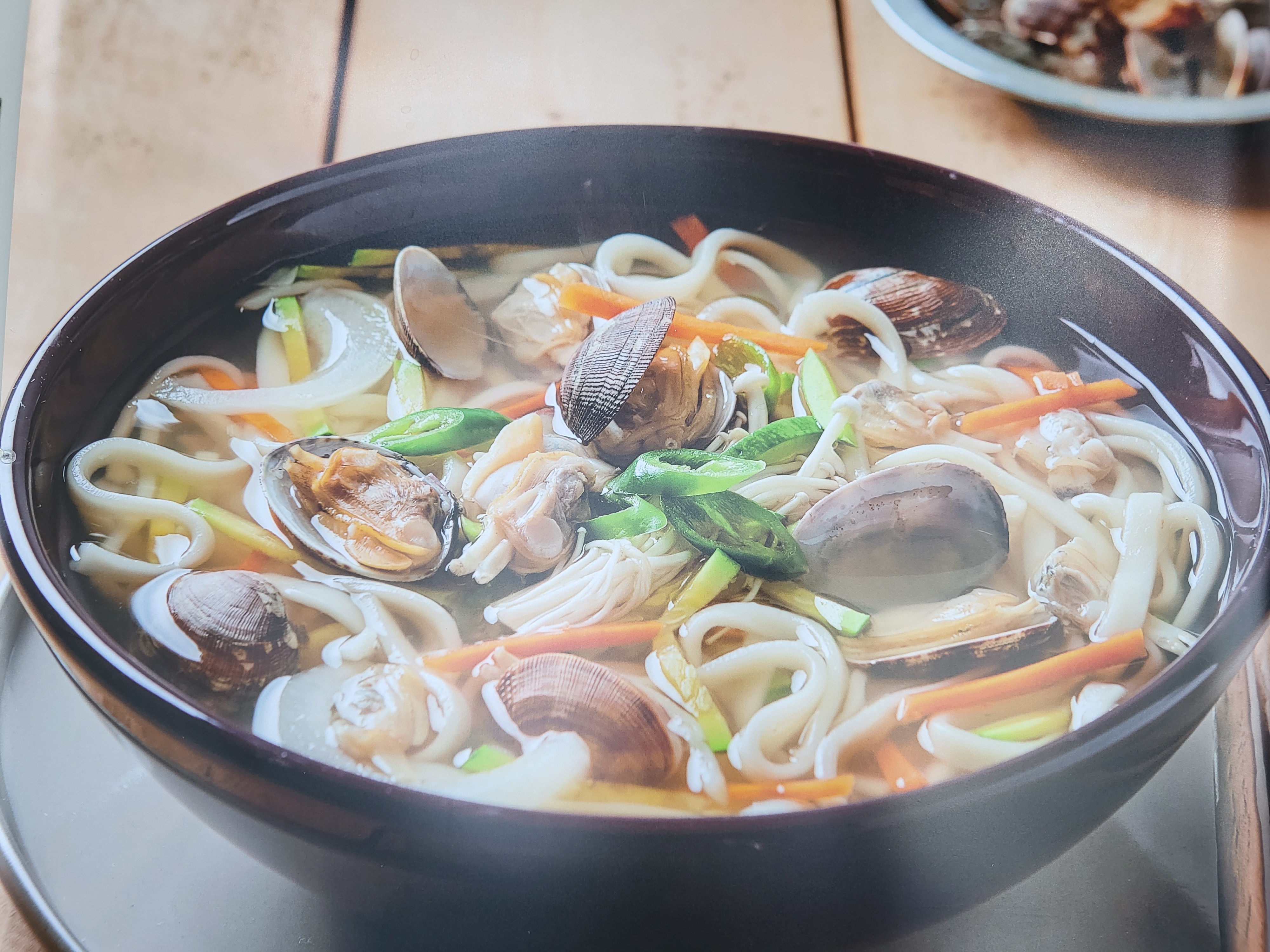 바지락칼국수&황칠족발보쌈