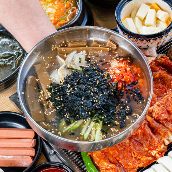 닭이닭숯불닭갈비