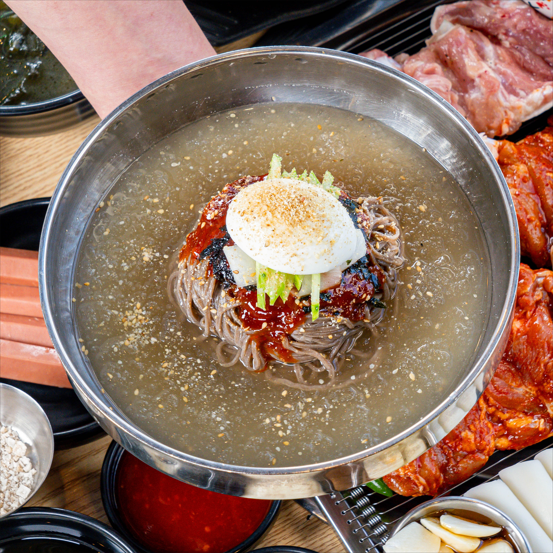 닭이닭숯불닭갈비