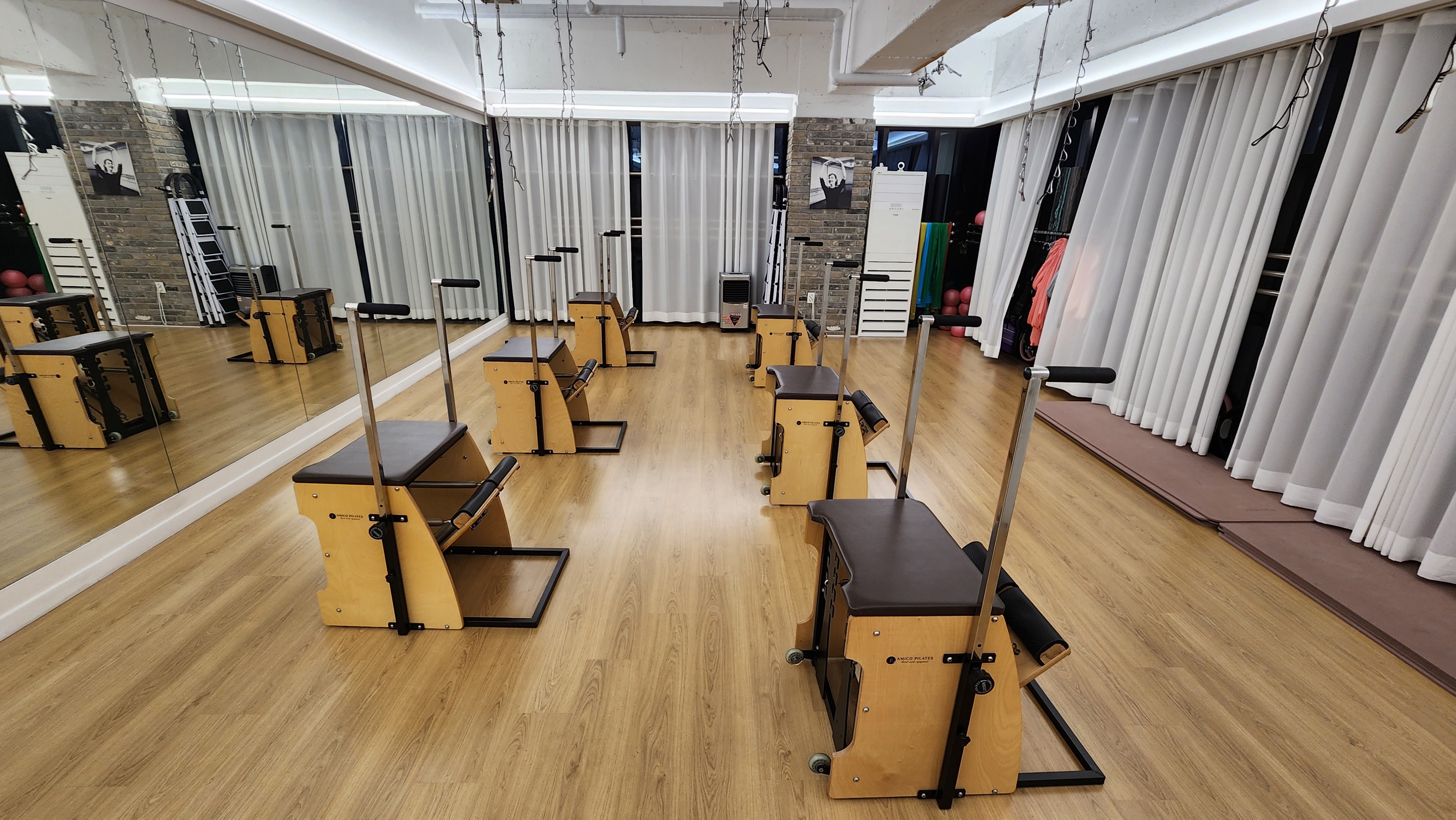 아미코필라테스 요가&번지핏 대표 이미지