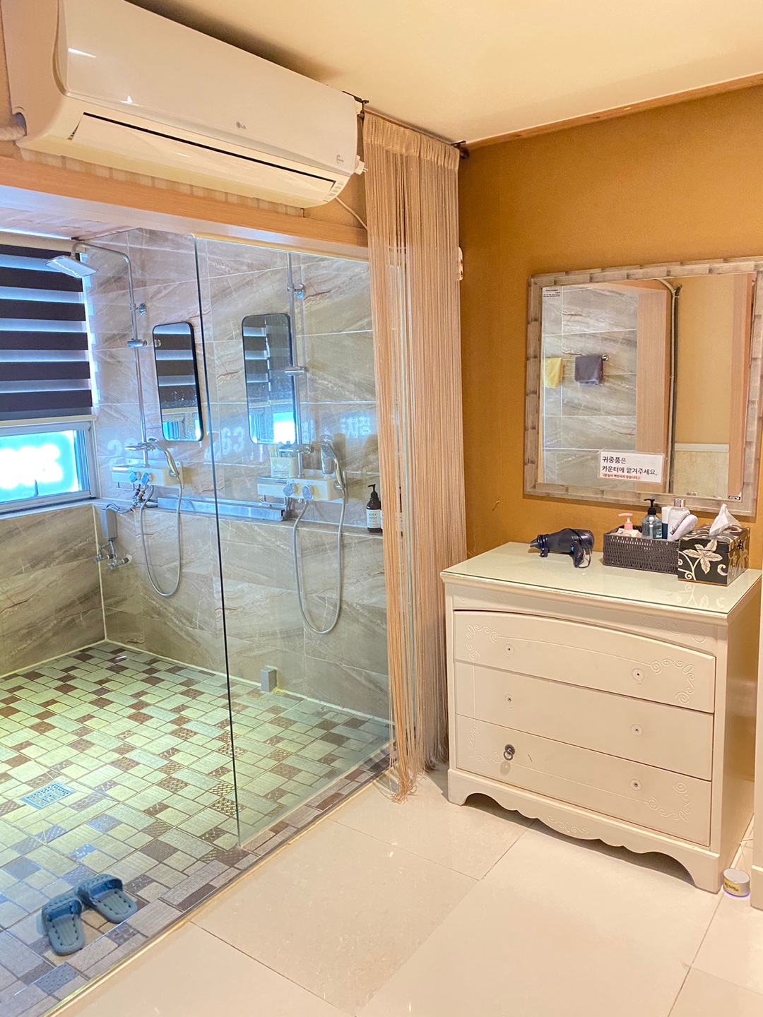 벤자민 photo 6