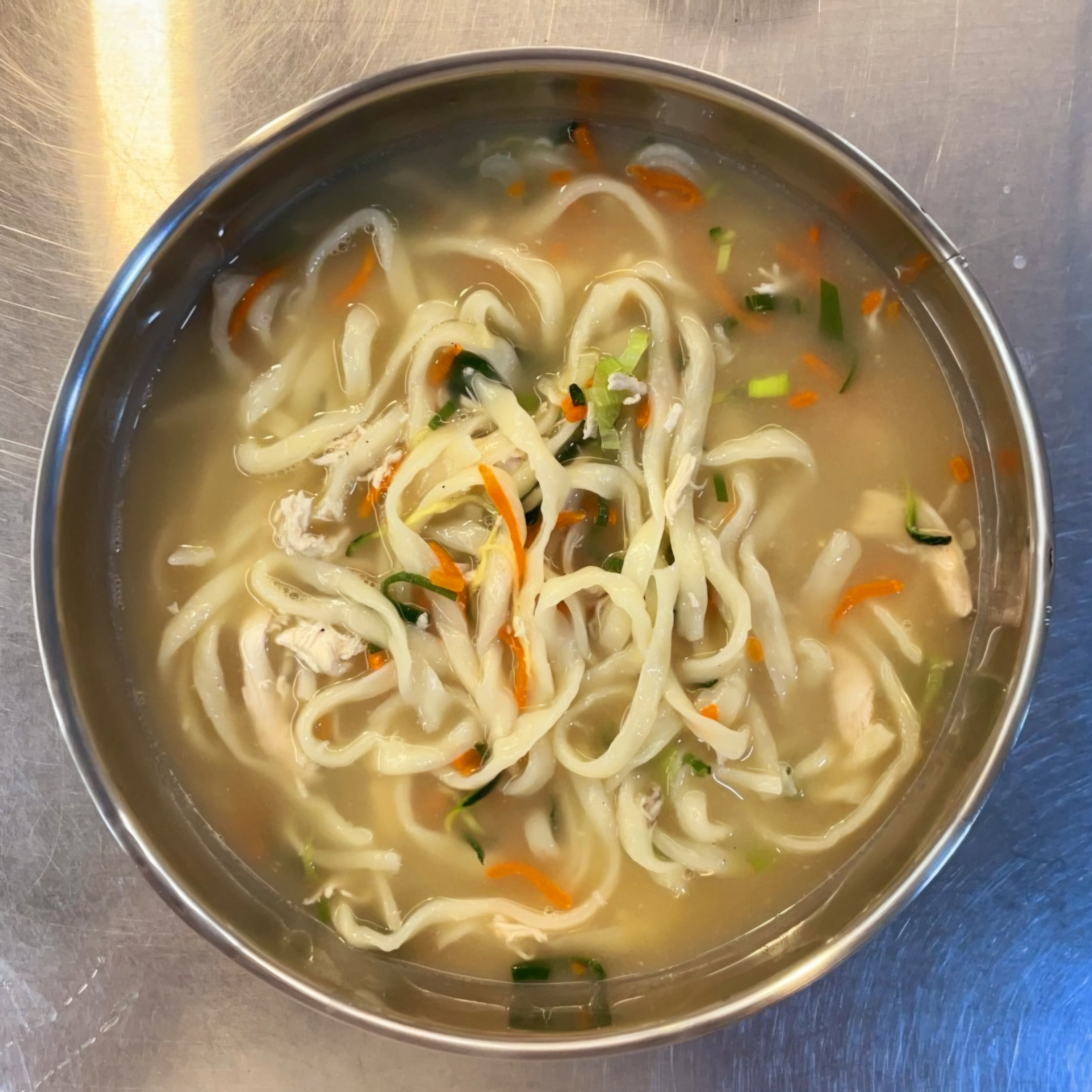 이담 닭 칼국수